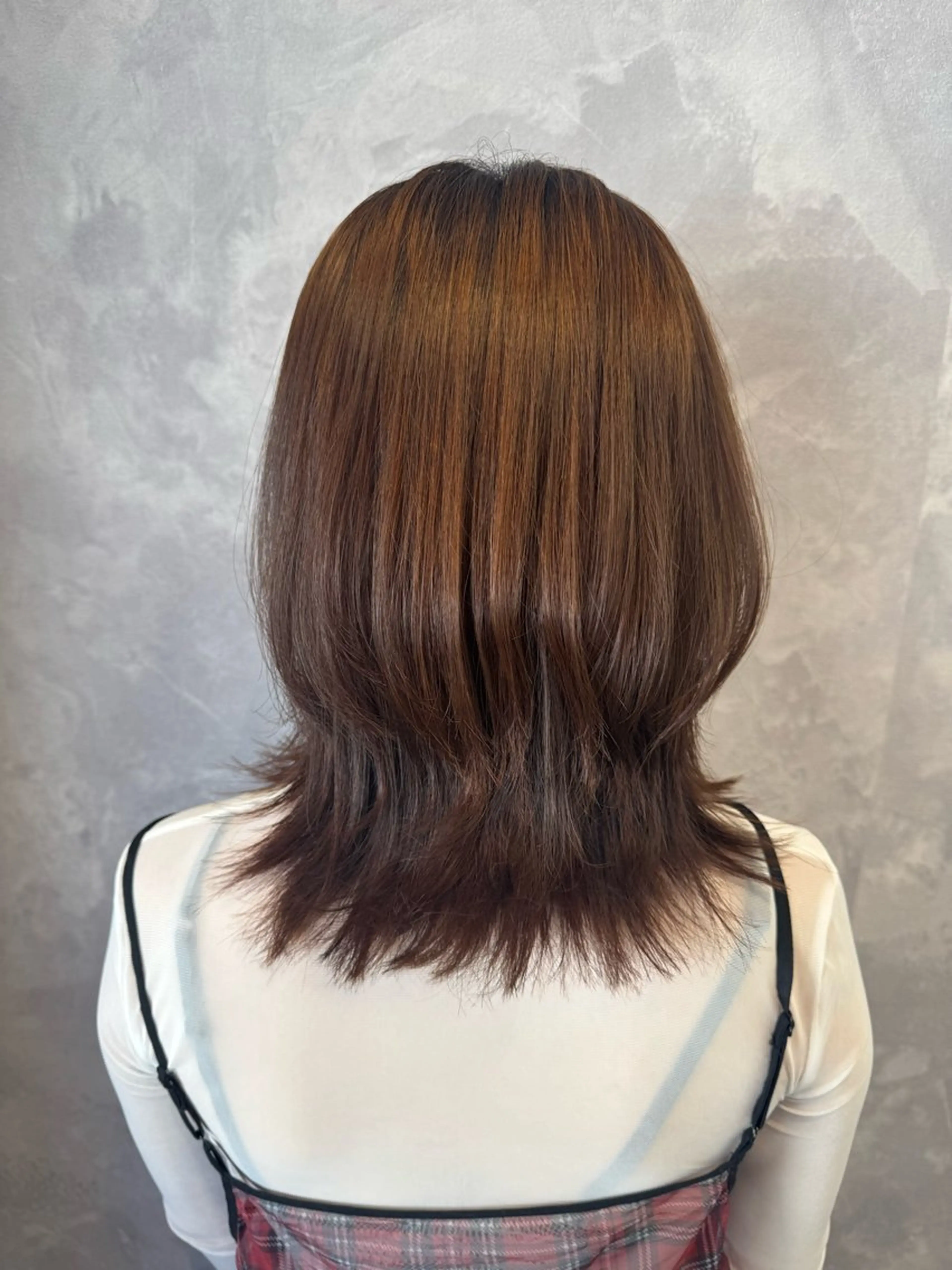 ミディアム カラー カット ヘアカラー トリートメント ヒヨシ ルナのヘアスタイル