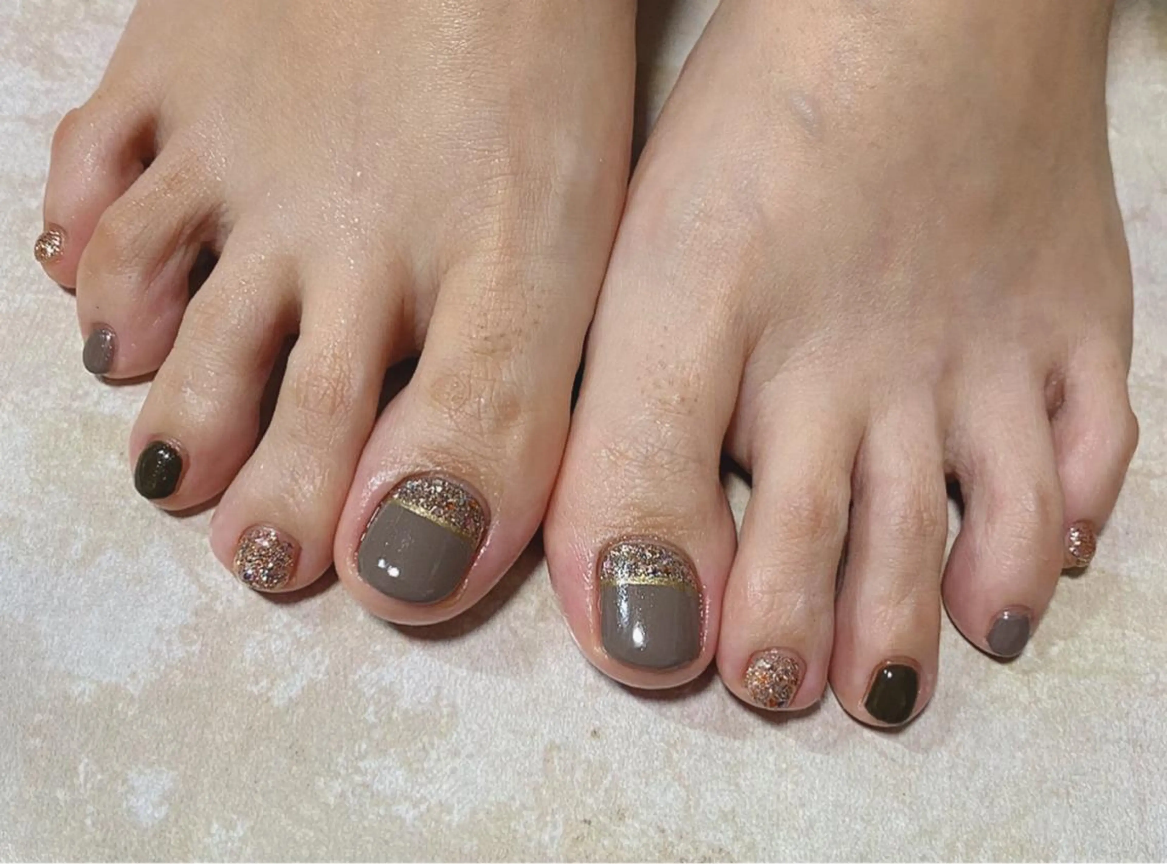 ネイル フットネイル 𝑺 𝒏𝒂𝒊𝒍✳︎のネイルデザイン