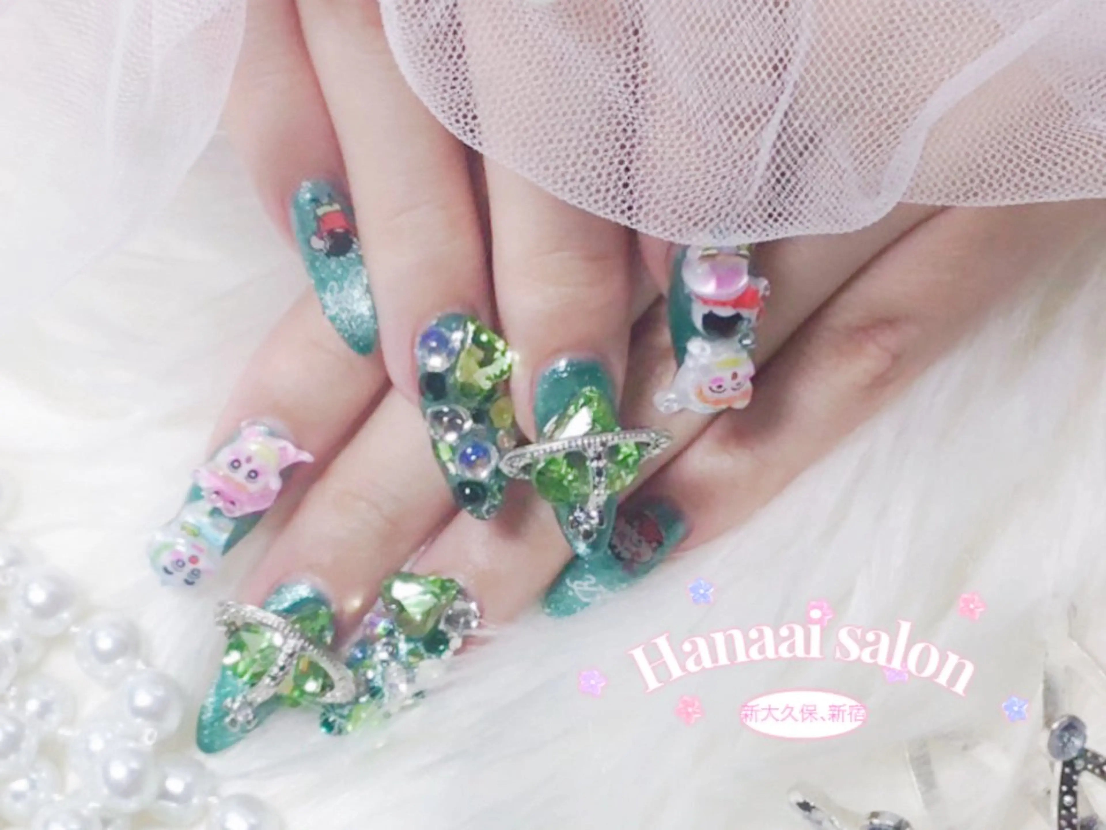 セミロング ハンドネイル Hanaai Salon新大久保店のネイルデザイン