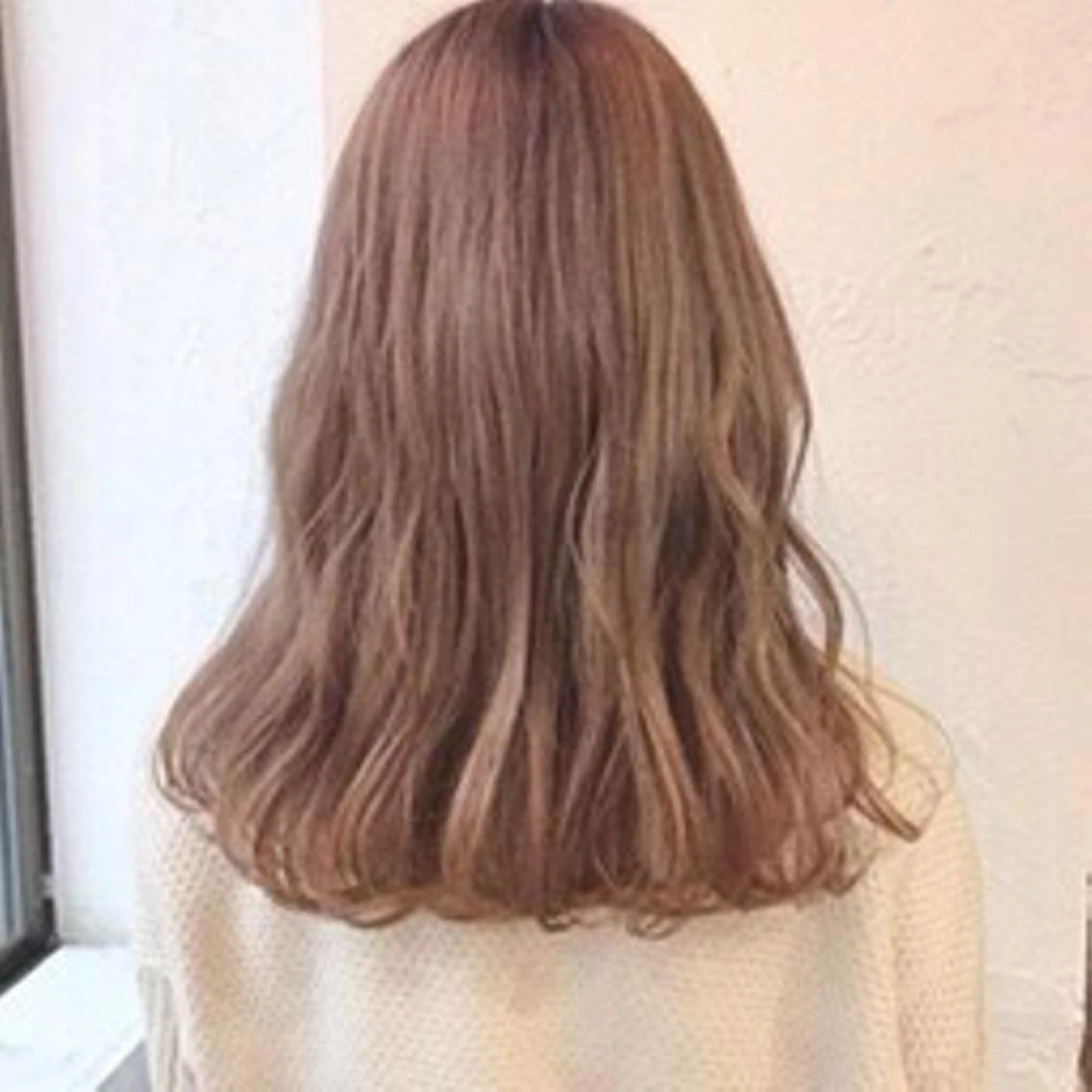 ミディアム ヘアカラー CUORE クオーレのヘアスタイル