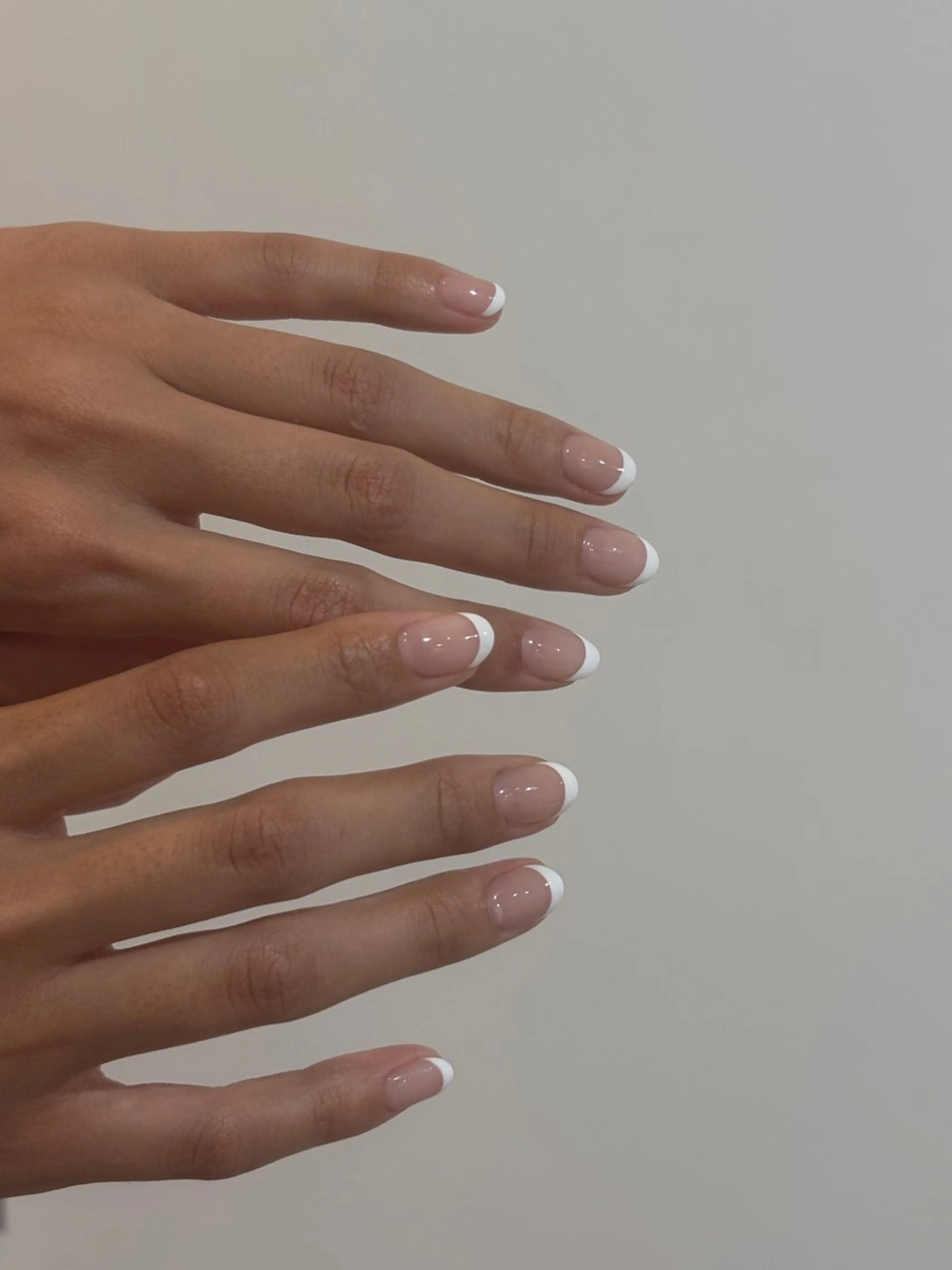 ネイル ワンカラーネイル moe ⠀のネイルデザイン