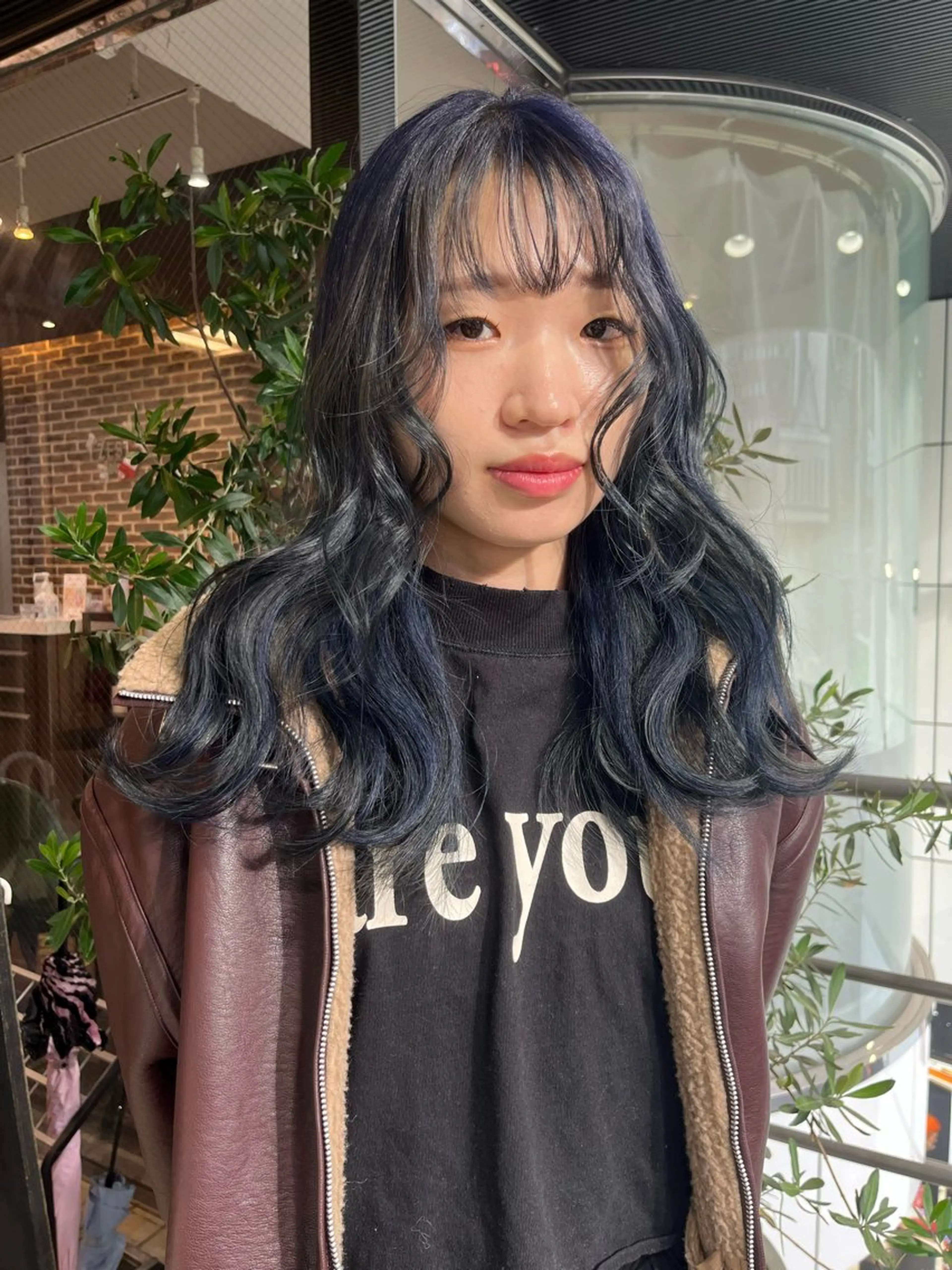 セミロング カラー ブリーチ ケアブリーチ ダブルカラー イヤリングカラー ハイトーンカラー 💖デザインカラー/ タダ ハナカ💖のヘアスタイル