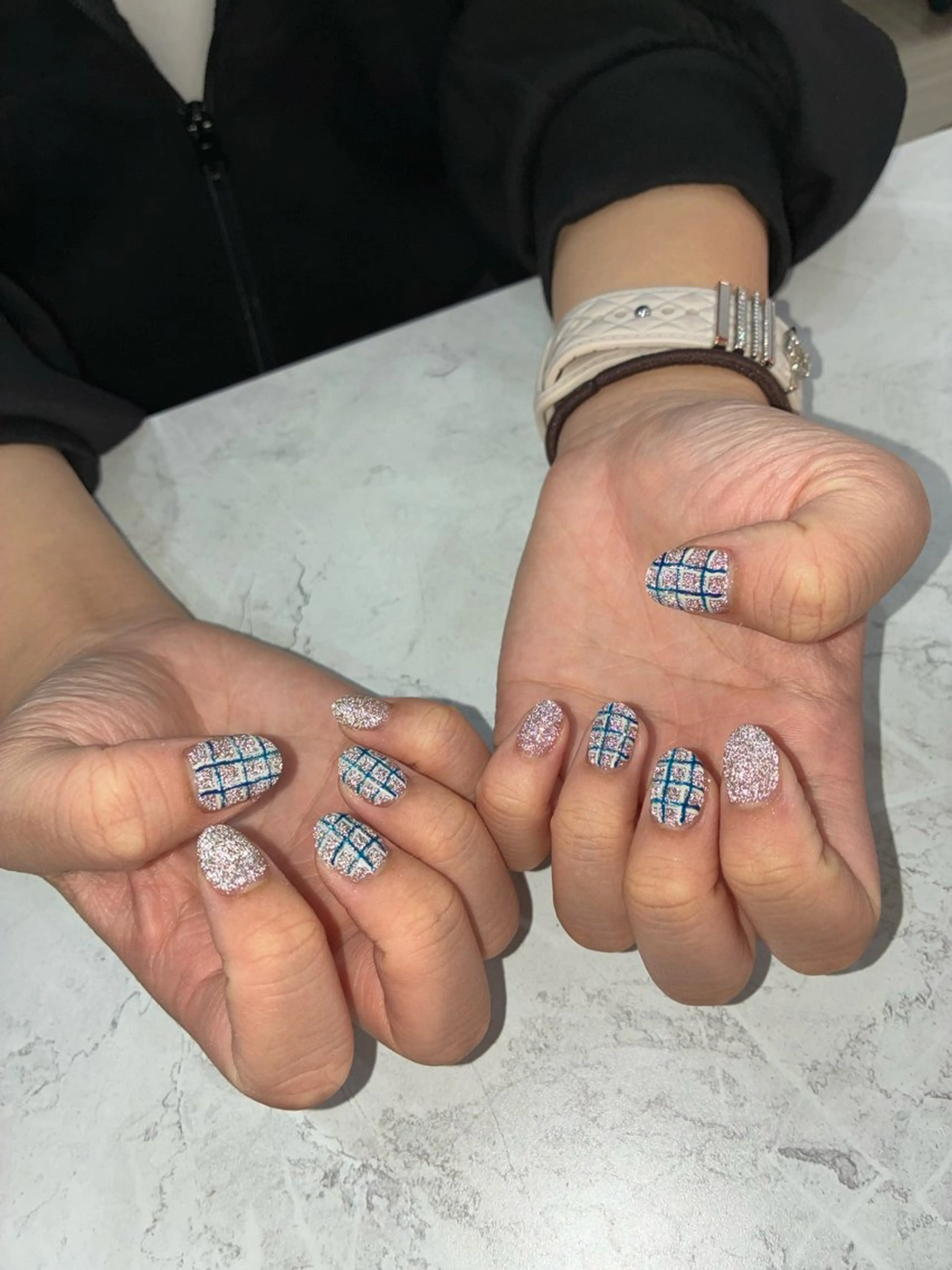 ネイル ハンドネイル yuu .のネイルデザイン