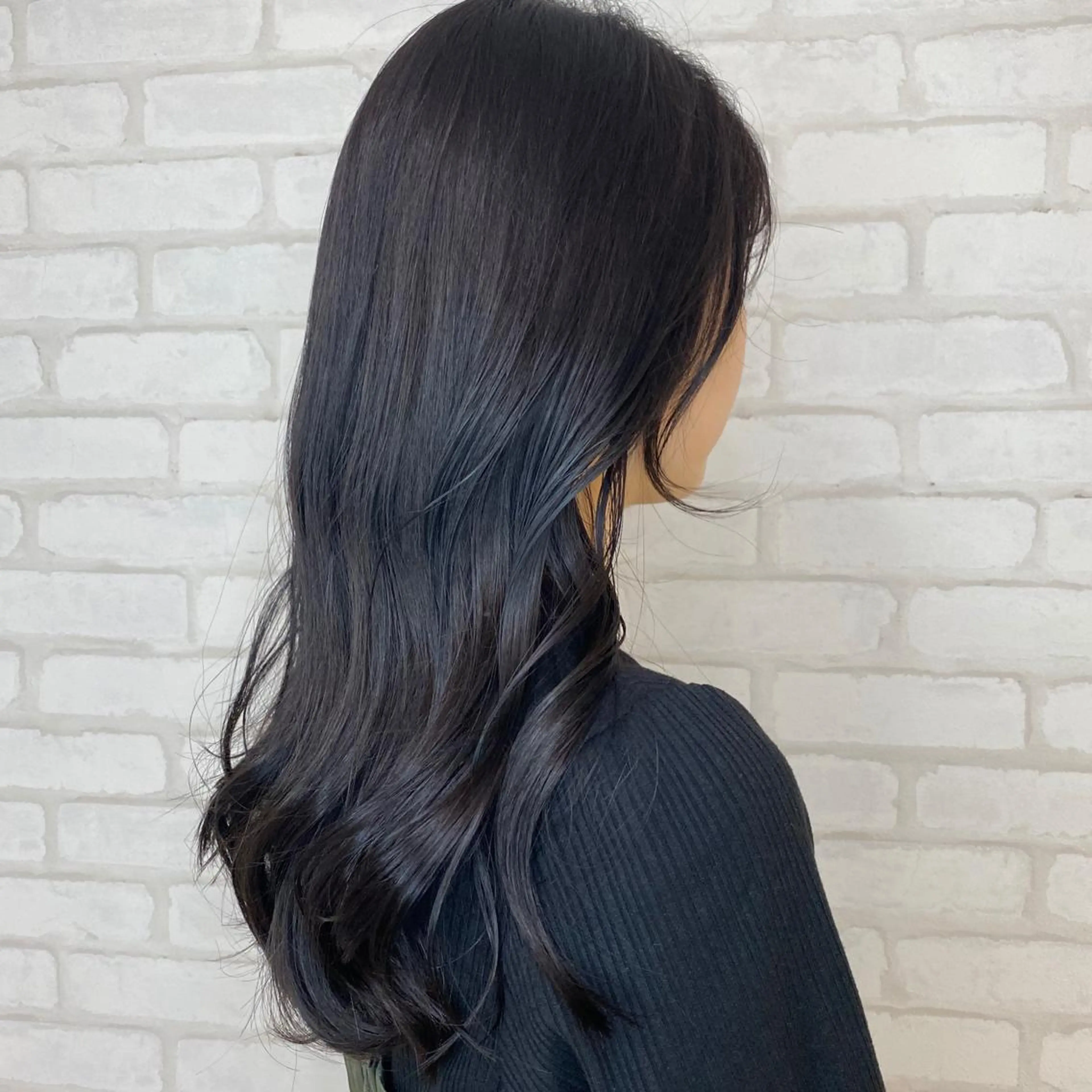 ロング カラー abilita AZUSAのヘアスタイル