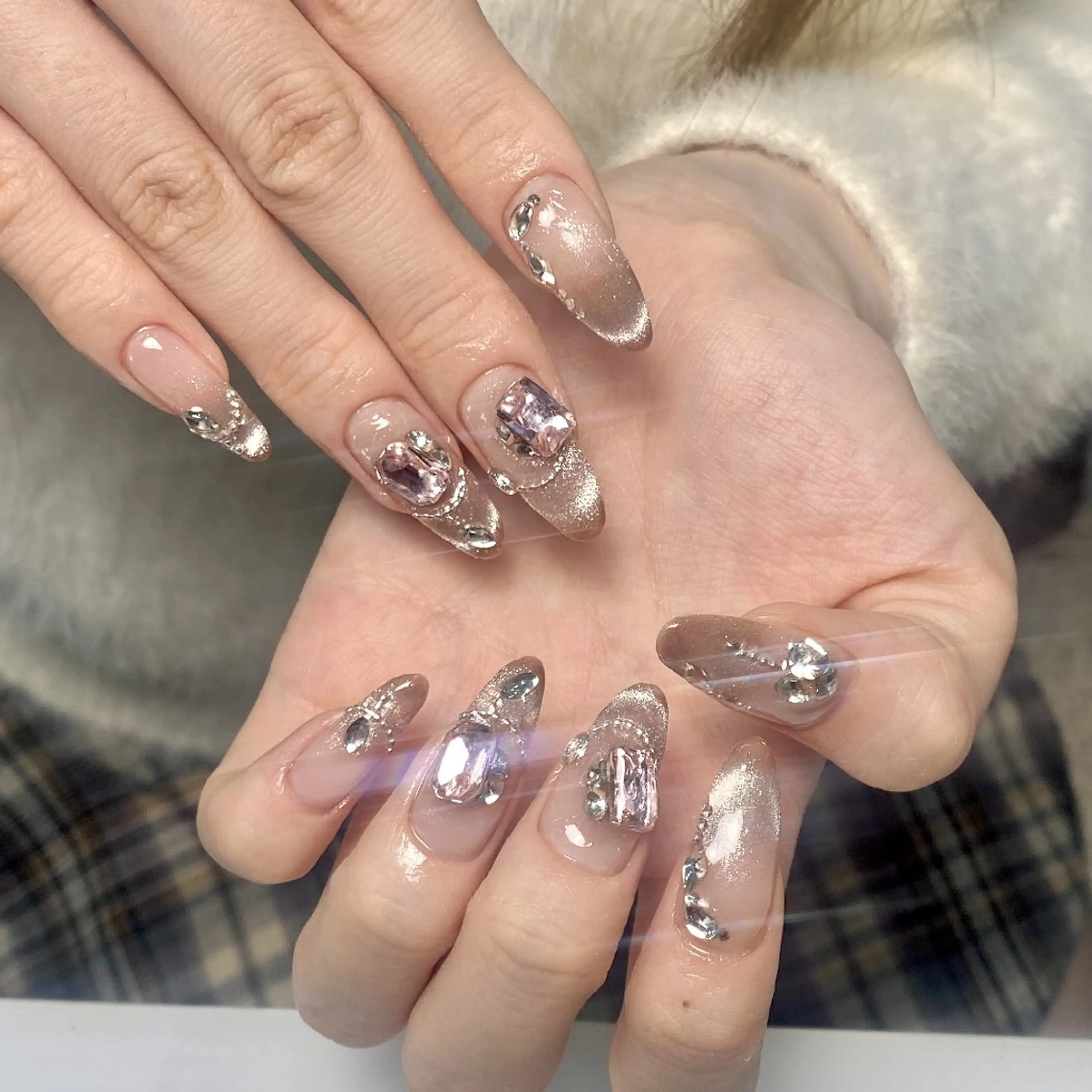 ネイル クリアネイル フラッシュネイル フットネイル フレンチネイル ジェルネイル ハンドネイル UM Nail Salonのネイルデザイン