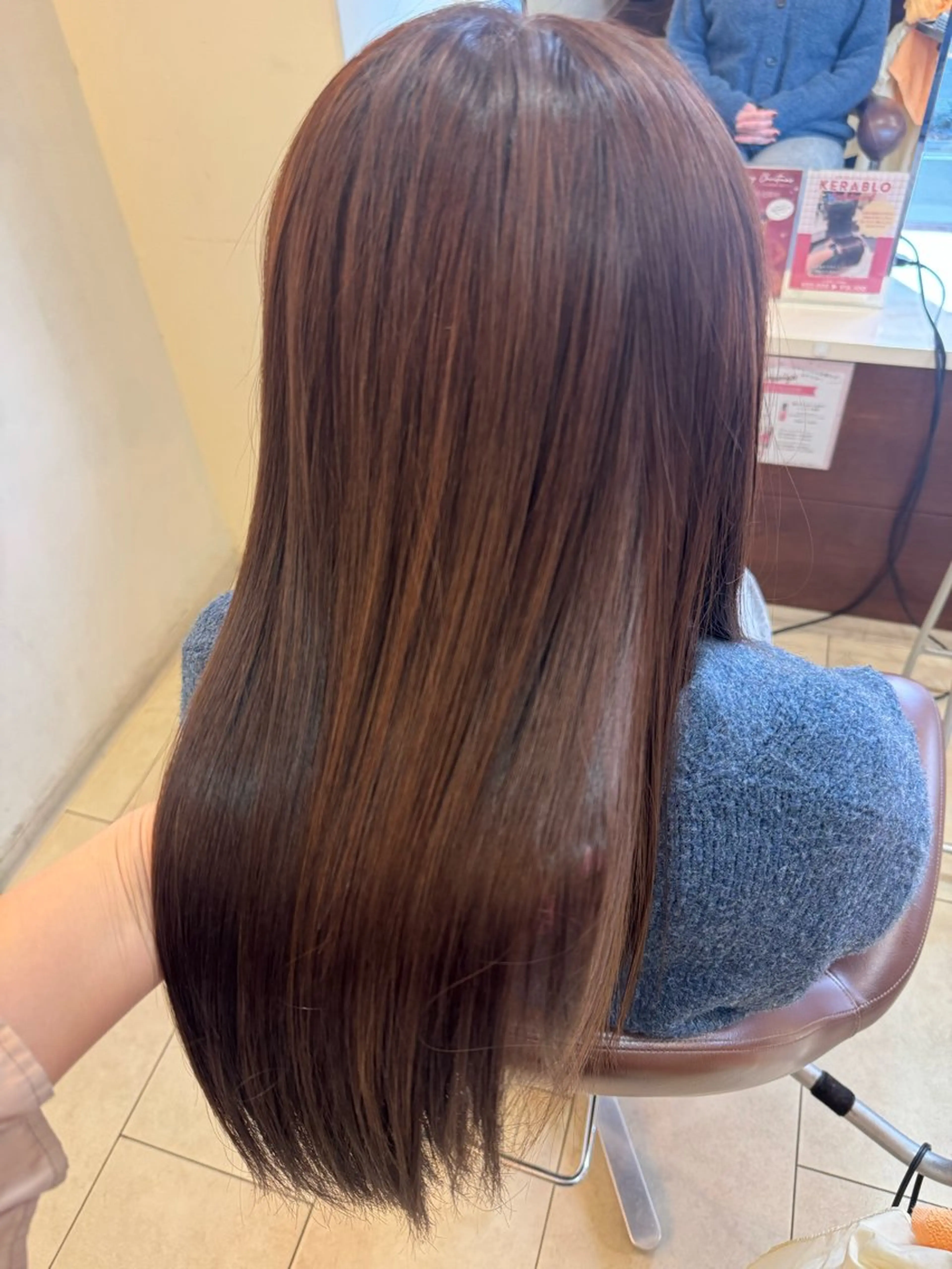 ロング ヘアカラー トリートメント 🍒暖色カラー🍒 髪質改善 西村亜弥のヘアスタイル