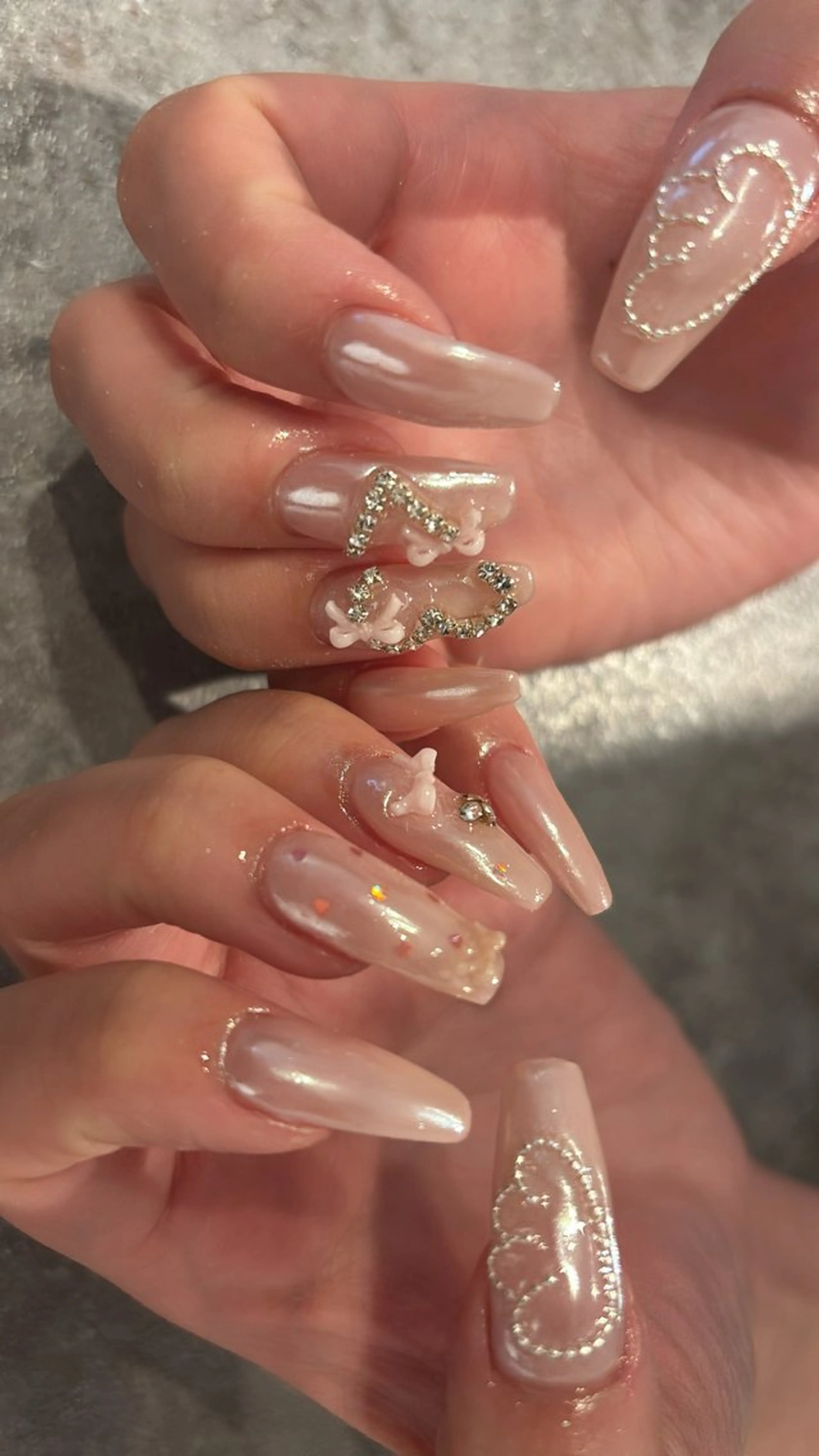 ネイル Mignon所属・Mignon 、のネイルデザイン