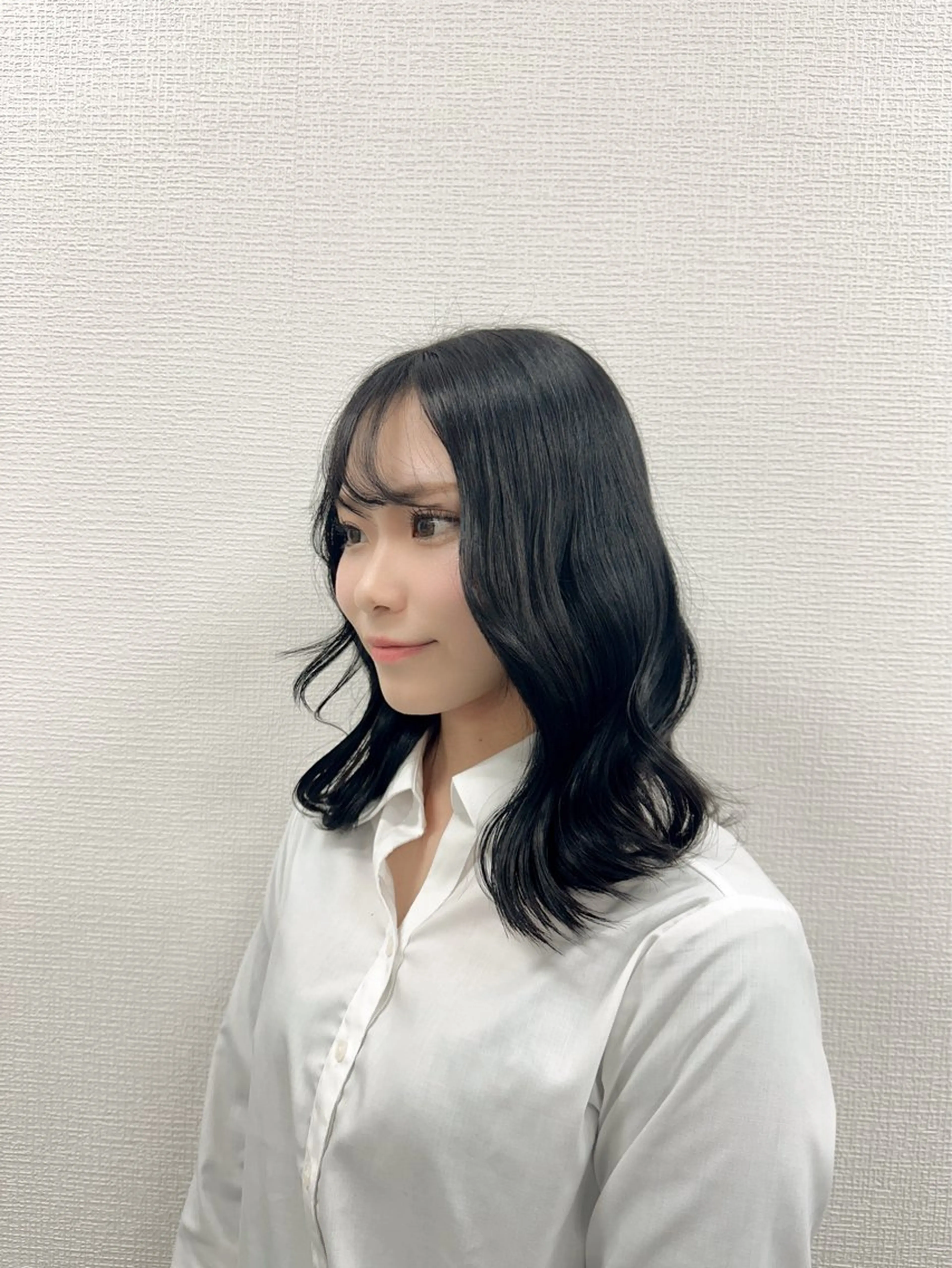 ミディアム カラー ヘアカラー 🎀愛されgirly ヘア🫧Ayakaのヘアスタイル