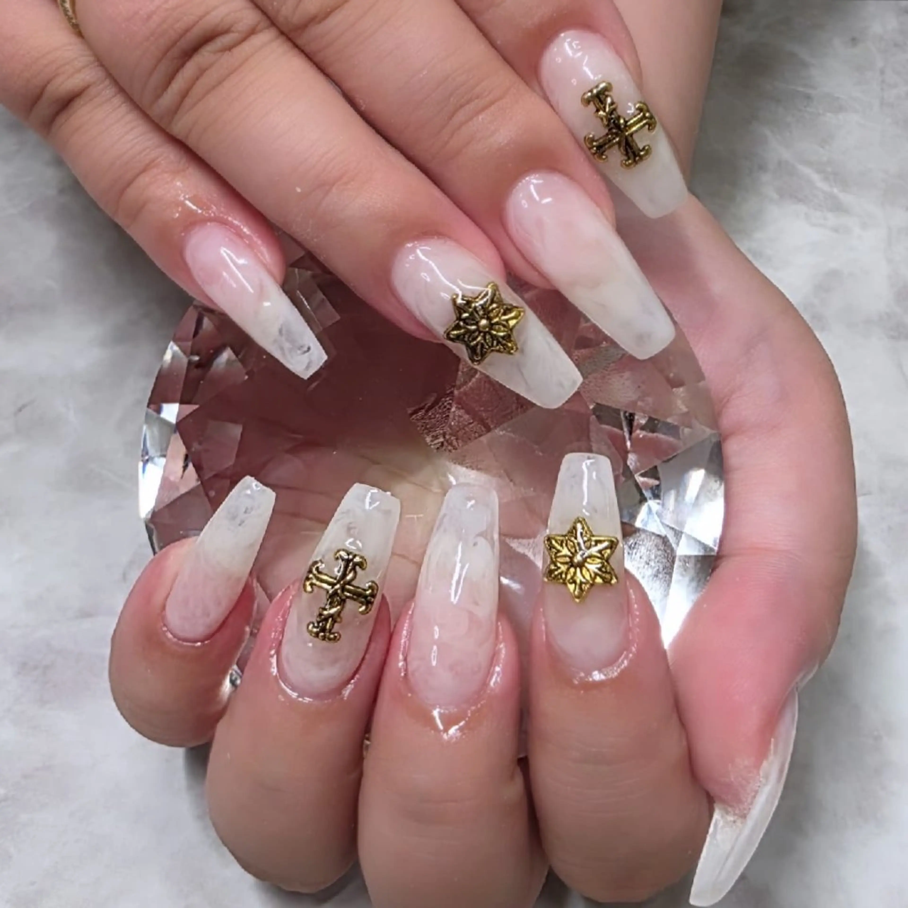 ネイル 大理石ネイル(マーブル) nailsalon glow sayaのネイルデザイン