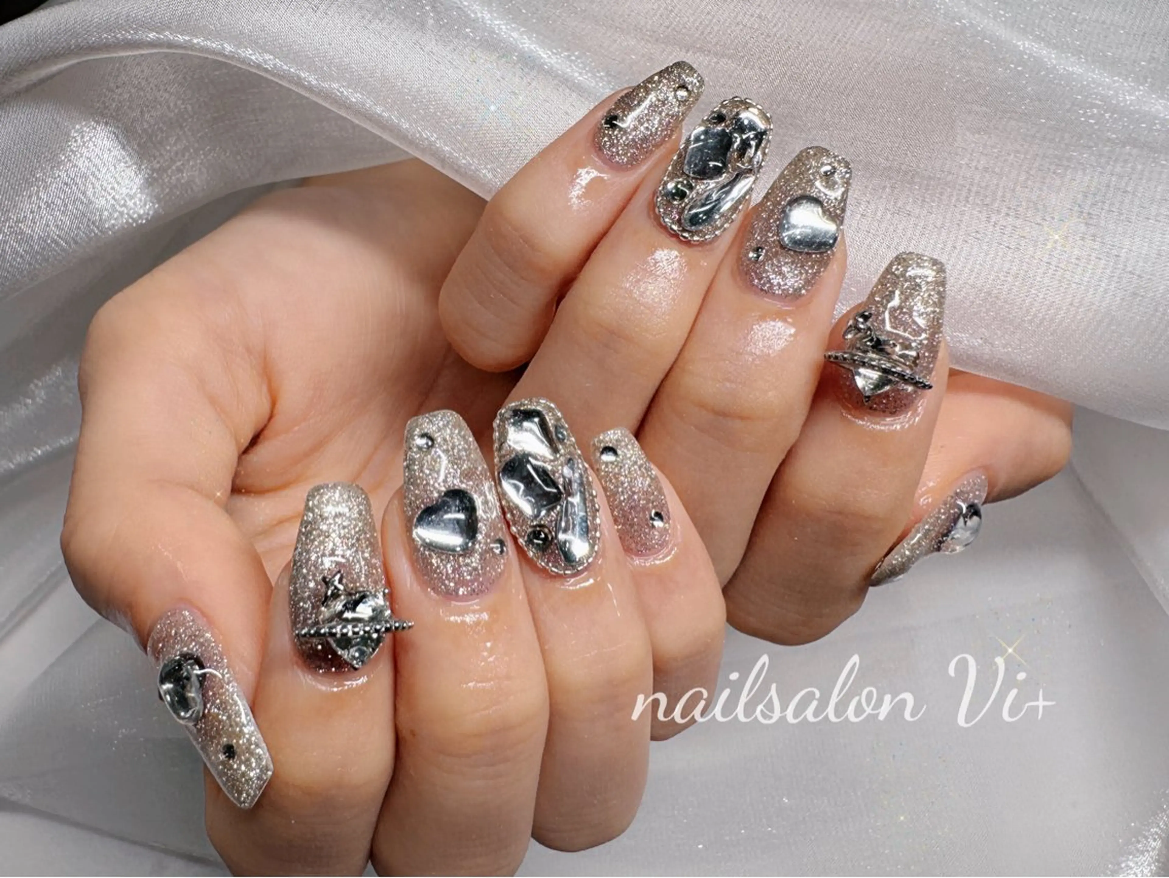 ネイル ハンドネイル ✨Nailsalon Vi+✨のネイルデザイン