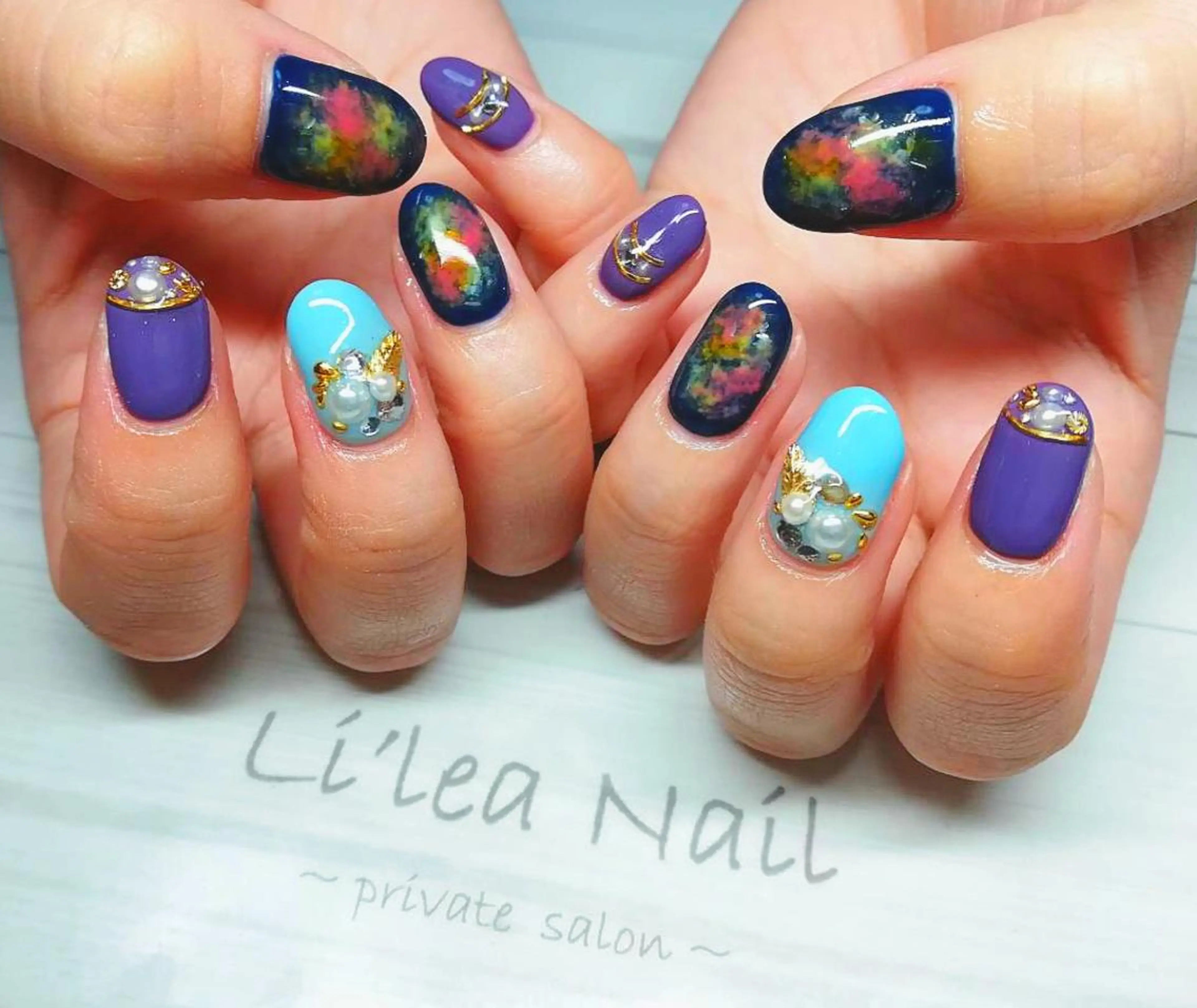 ネイル Li'leaNail AINAのネイルデザイン