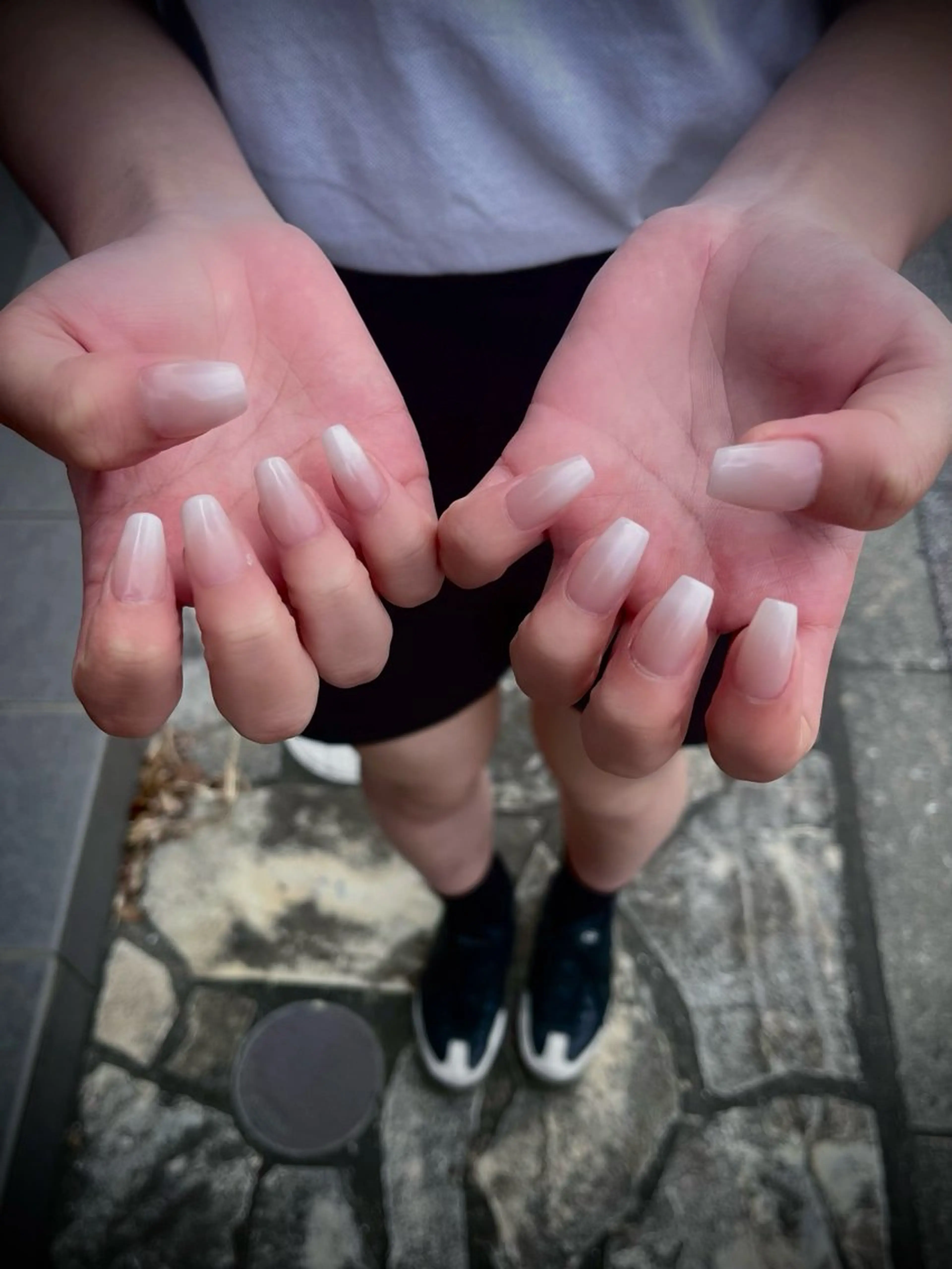 ネイル フットネイル キラキラネイル マグネットネイル ワンカラーネイル スカルプネイル nine.🦋 YUKOのネイルデザイン