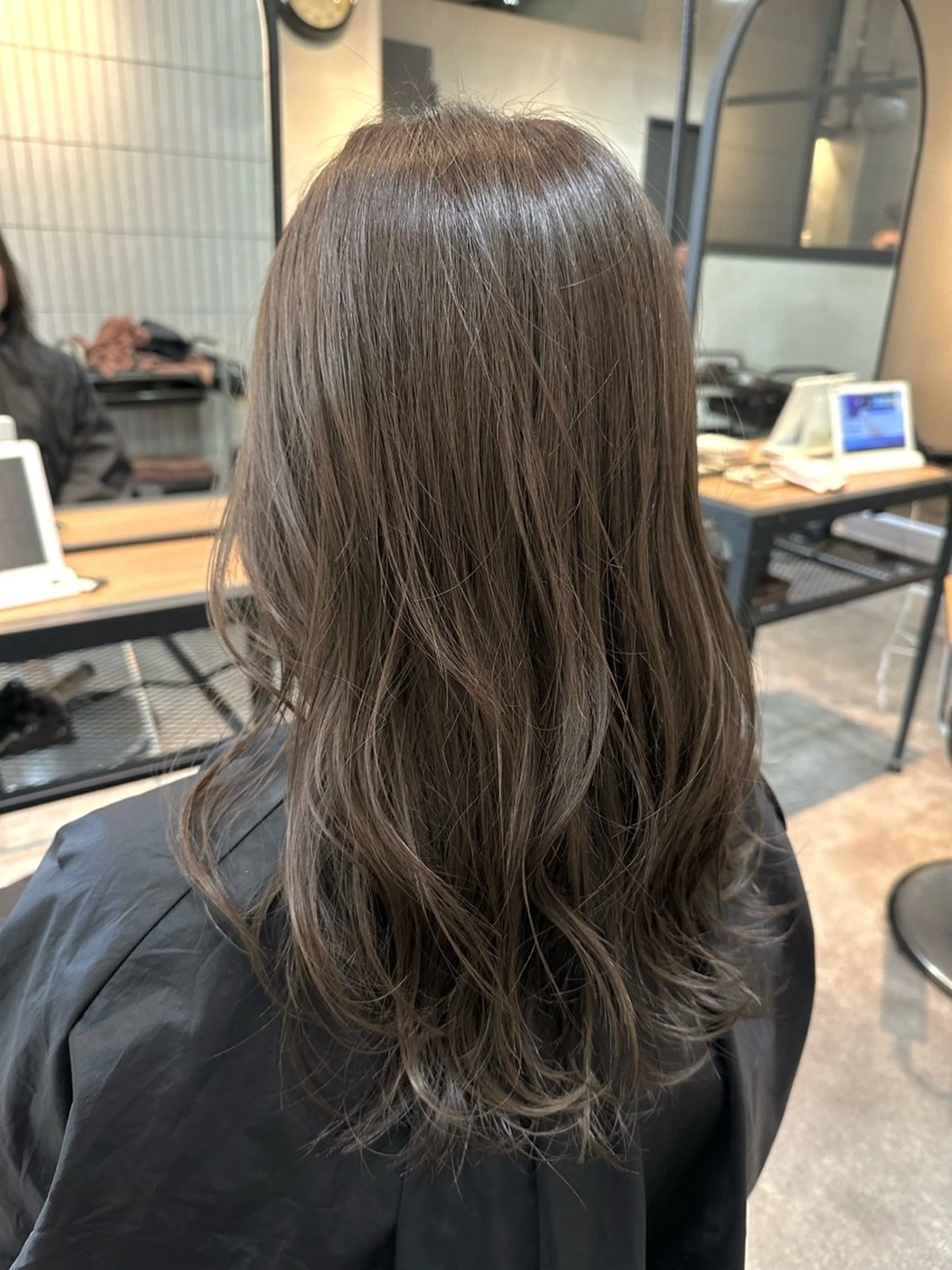 セミロング La fith hair letter所属・Lafith住道 TATSUYAのヘアスタイル