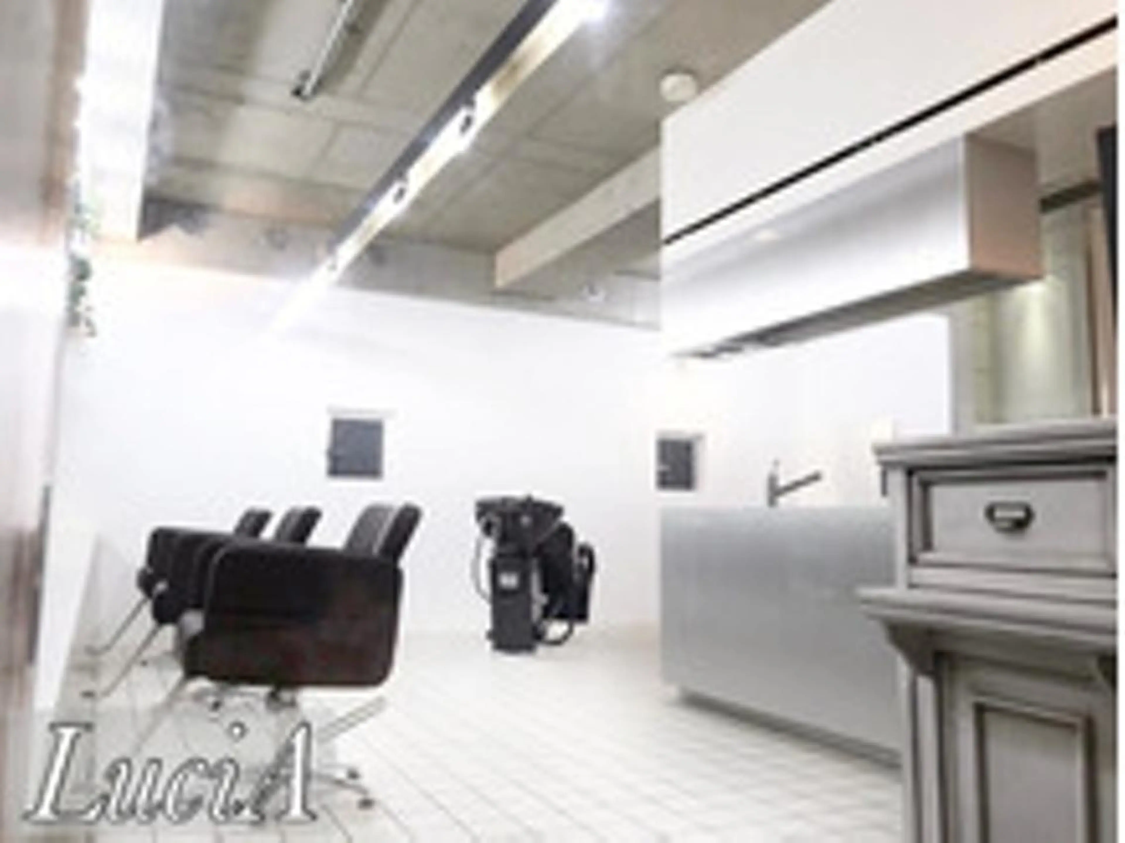 カラー ヘアアレンジ ロング エクステ LuciAのヘアスタイル