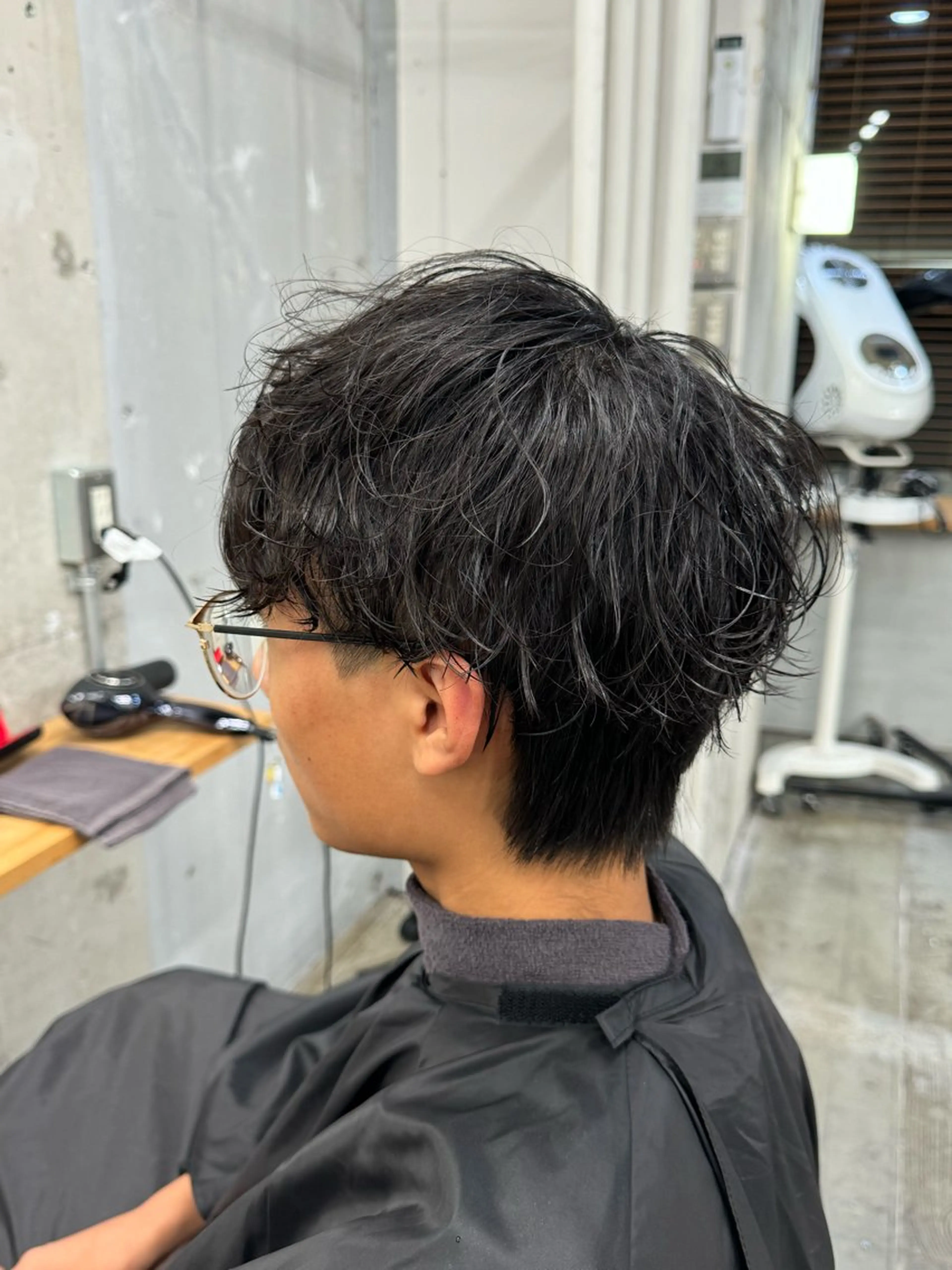 メンズ カット パーマ アキト/ メンズ/透明感暗髪のヘアスタイル