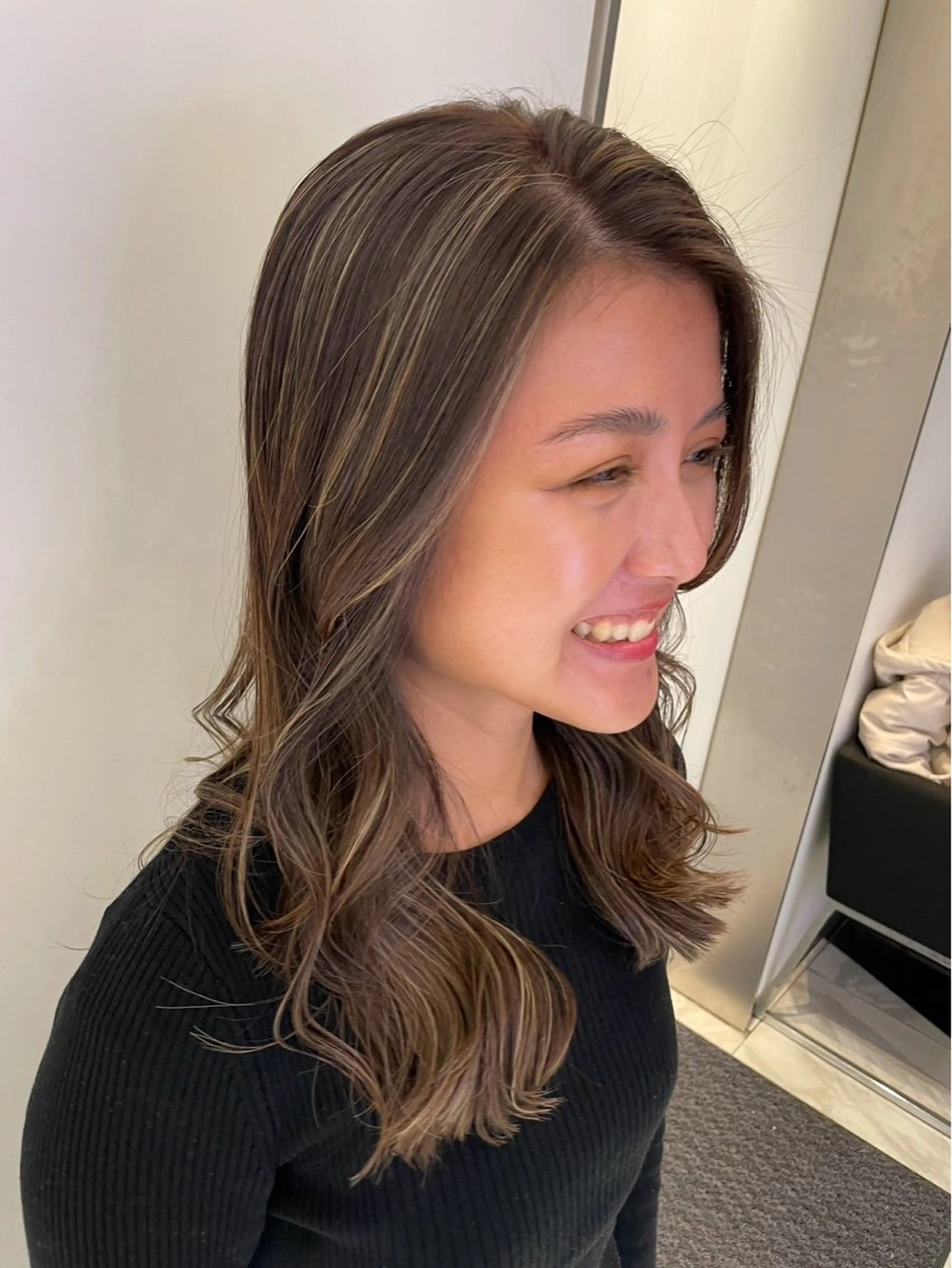 セミロング ハイライト 🌈✨メンズ特化🌈 ツイストパーマ☘️のヘアスタイル