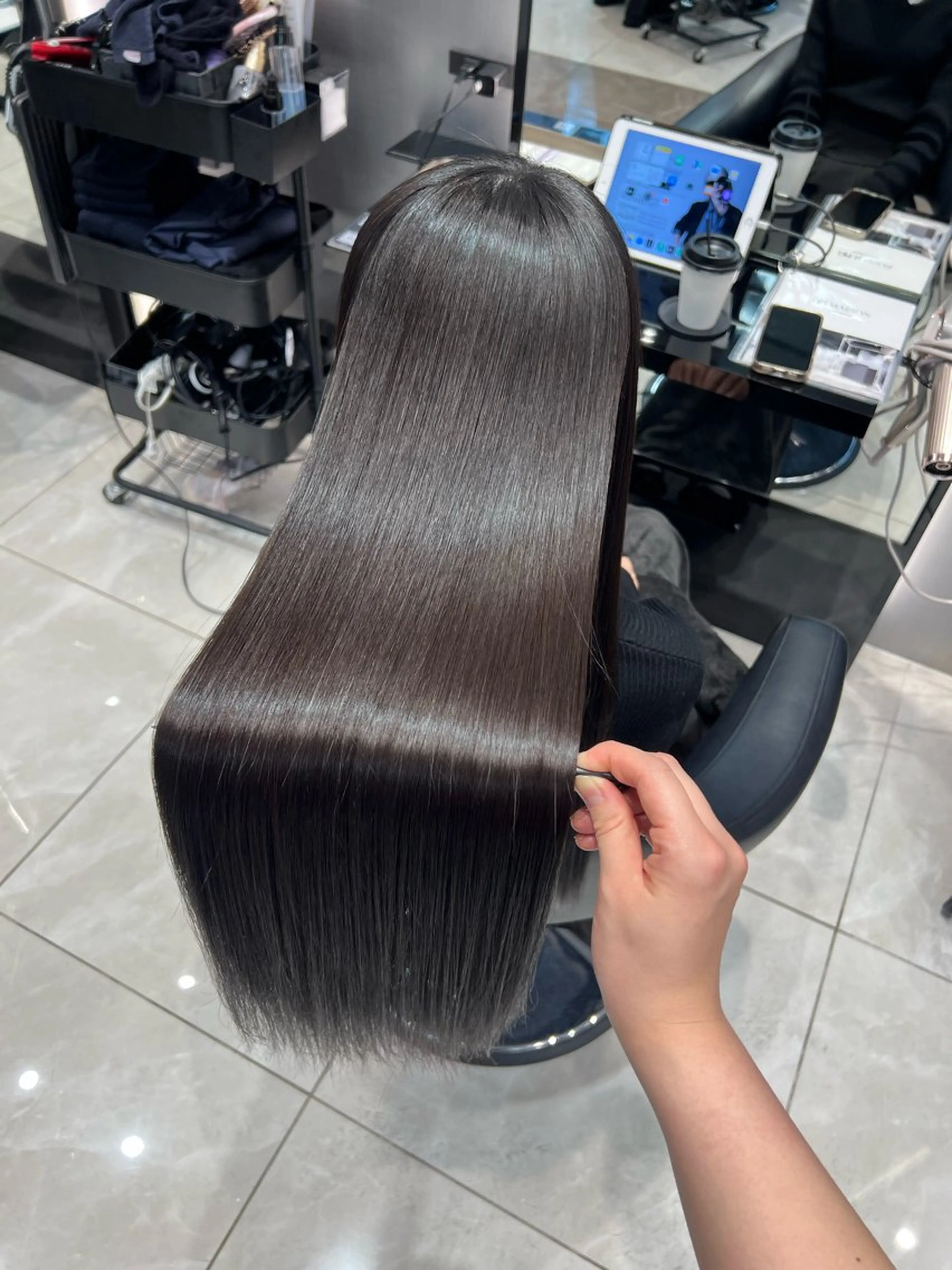 ロング カット 縮毛矯正 トリートメント MAISON原宿【メゾン】所属・美髪矯正/髪質改善 /艶髪/千田理名🪞のヘアスタイル