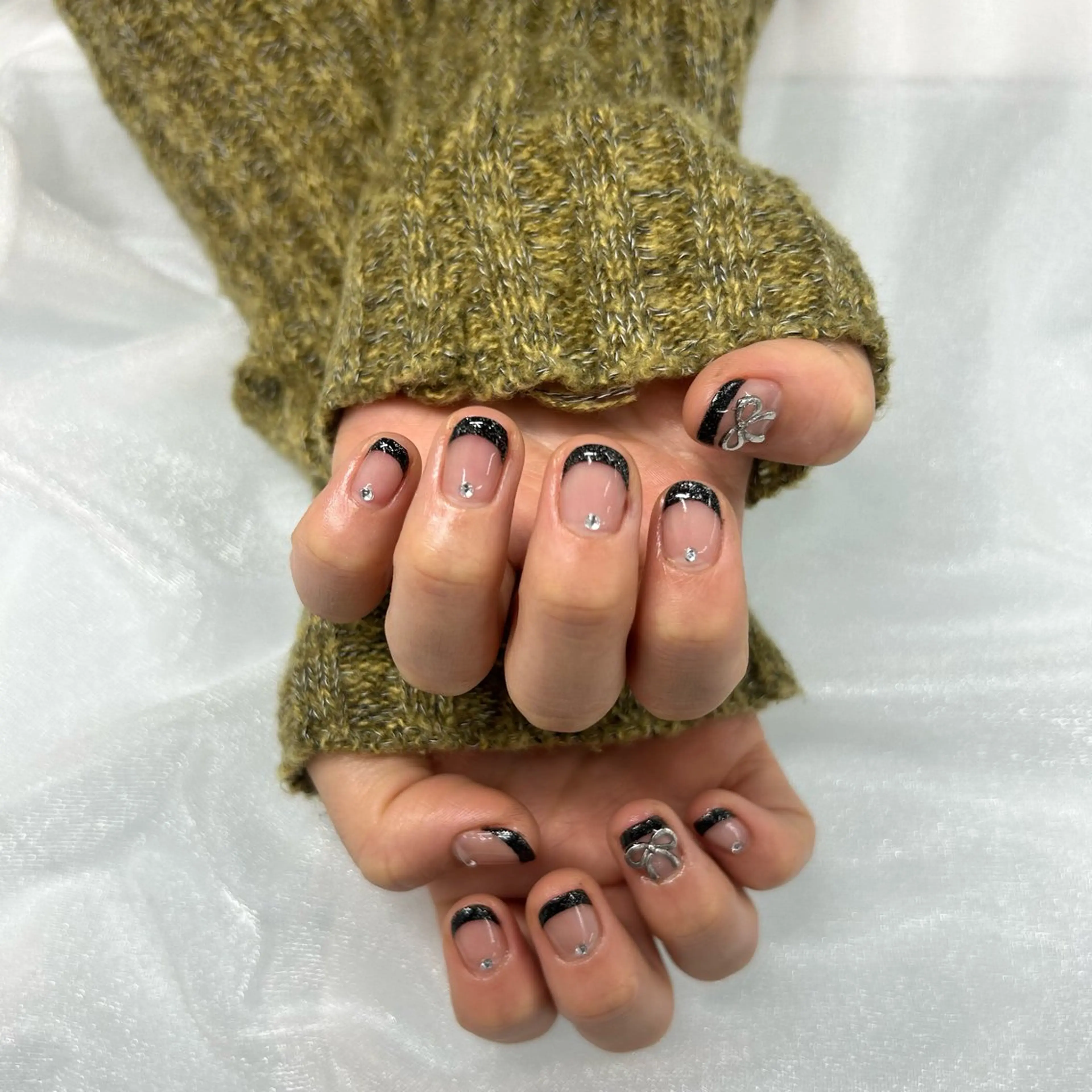 ネイル フレンチネイル ラメ(グリッター) 加藤 楓子のネイルデザイン