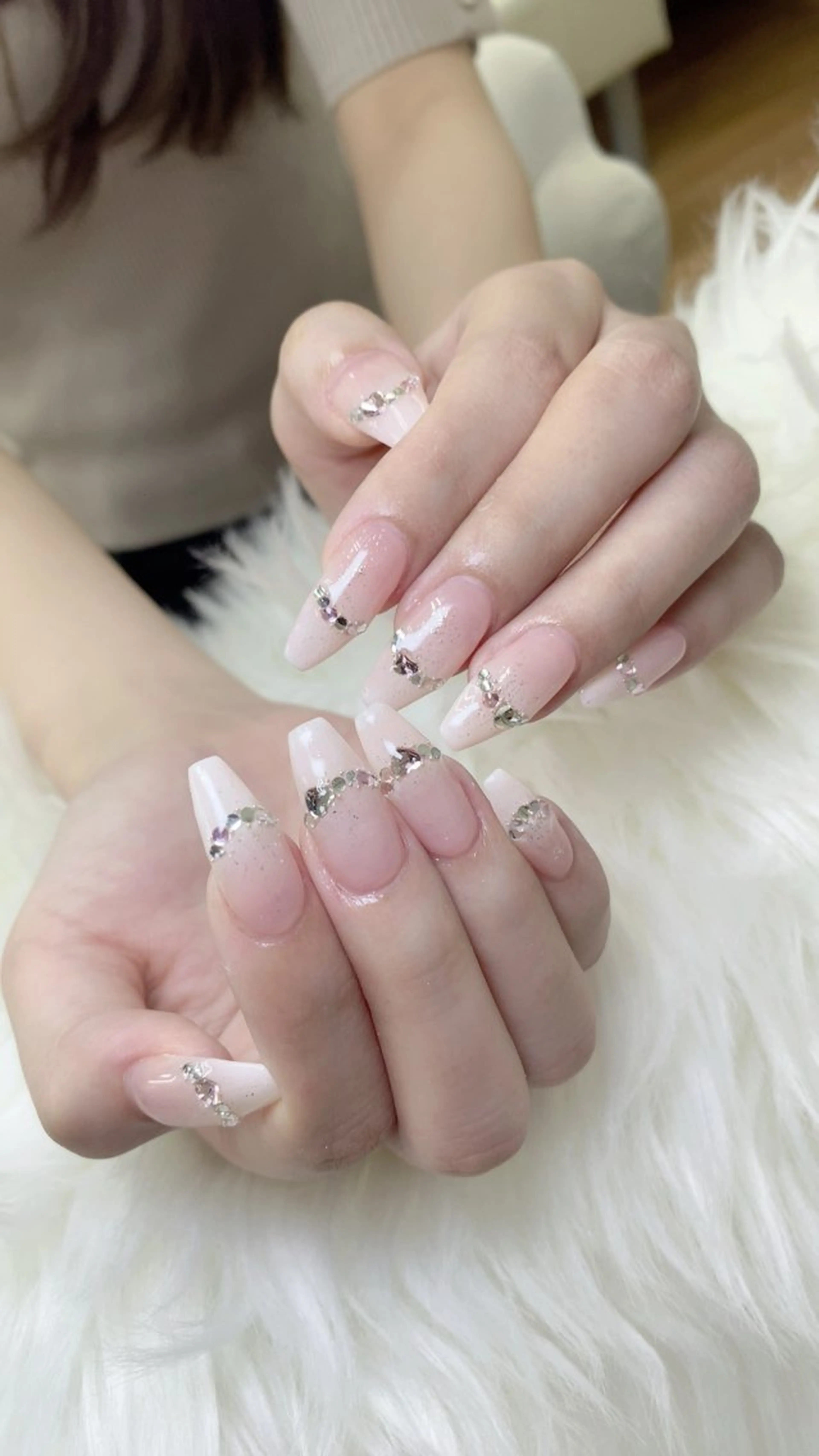 ネイル フットネイル フレンチネイル 韓国ネイル ニュアンスネイル オフィスネイル mika hara_nailのネイルデザイン