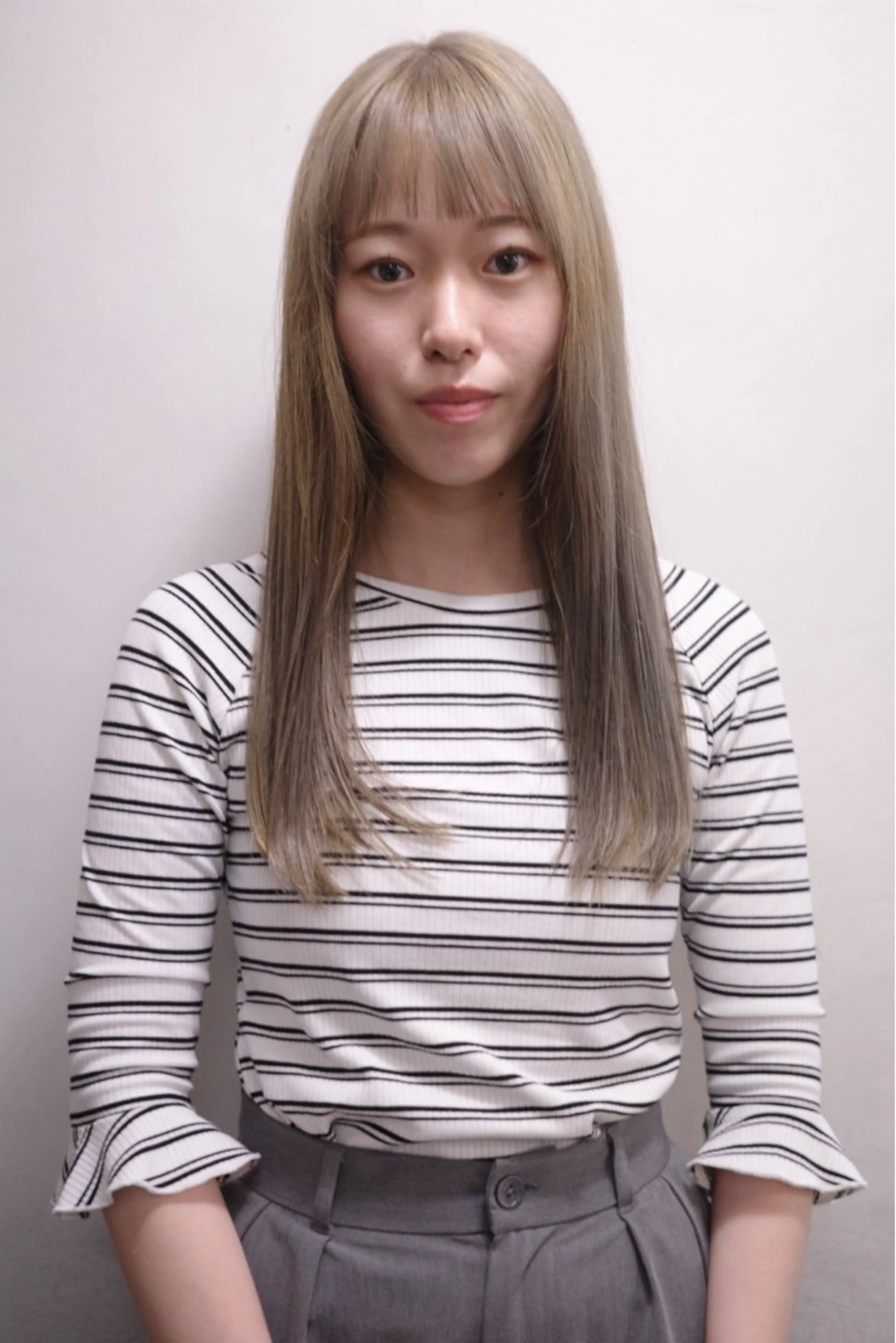 ロング カラー MIURA HANAKIのヘアスタイル