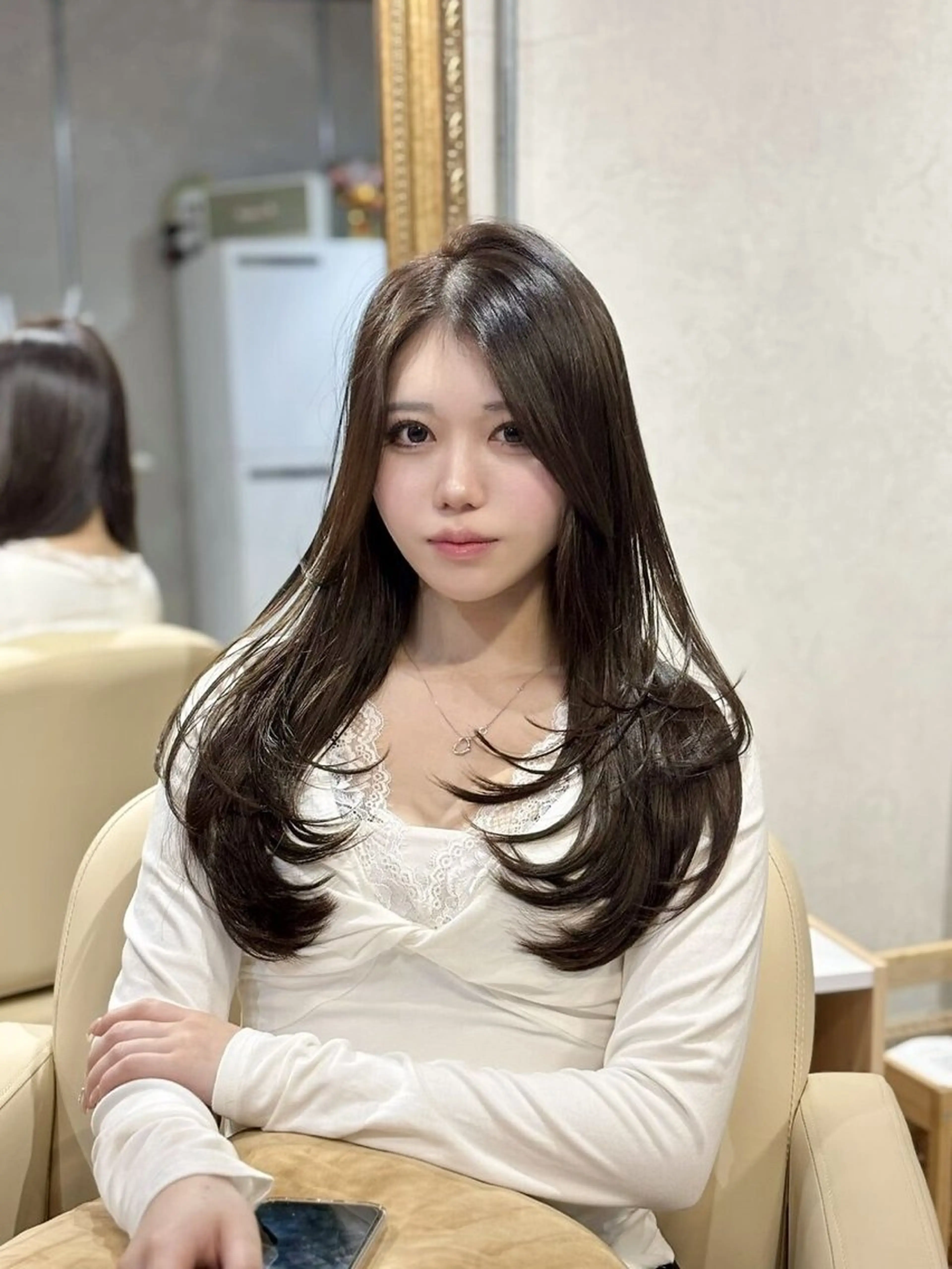 ミディアム カット トリートメント Maison髪質改善 レイヤー/三宮のヘアスタイル