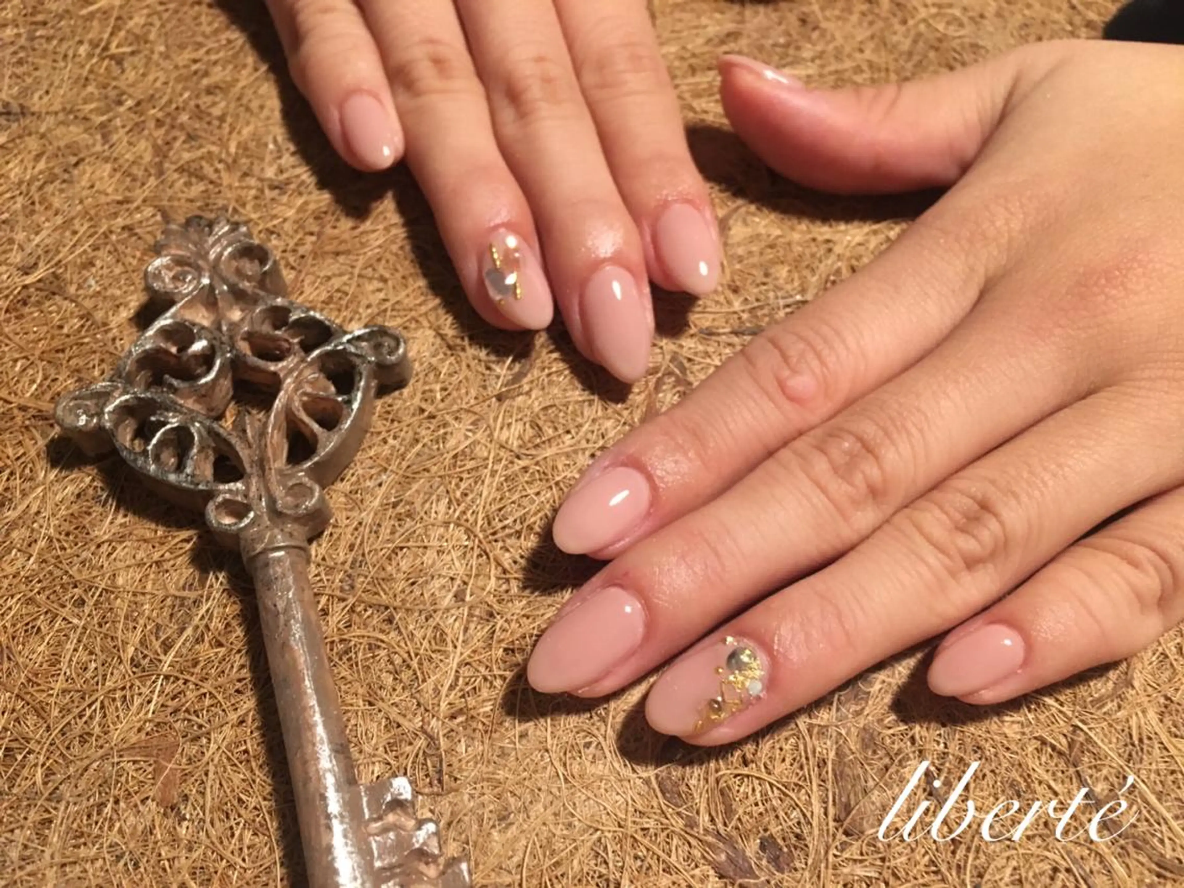 ネイル liberté (リベルテ)のネイルデザイン