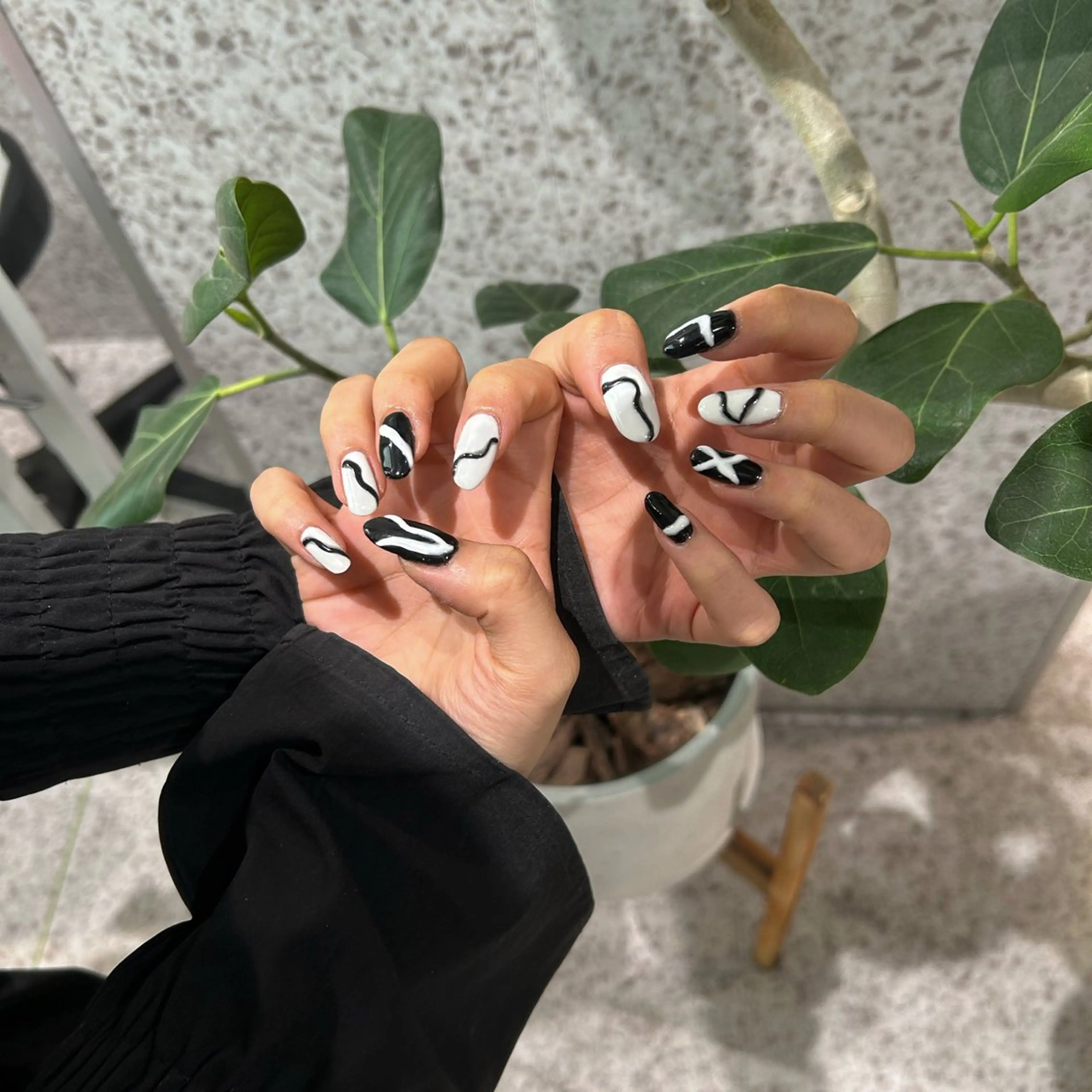 ネイル 成人式 長さ出し 韓国ネイル ショートネイル ハンドネイル ♡ハイトーン★ ネイル/しの♡のヘアスタイル