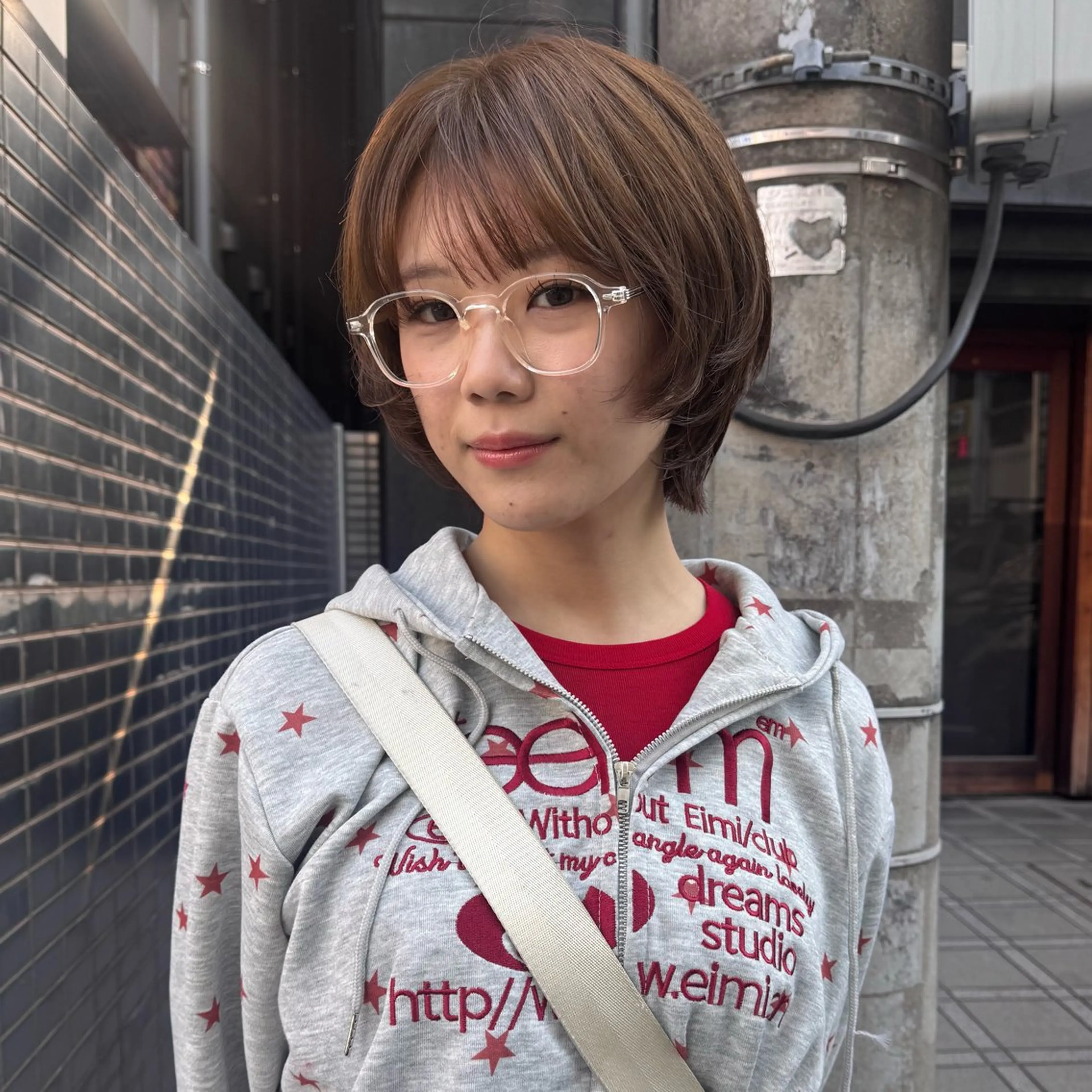 ショート カラー カット ヘアカラー トリートメント Lilu しずくのヘアスタイル