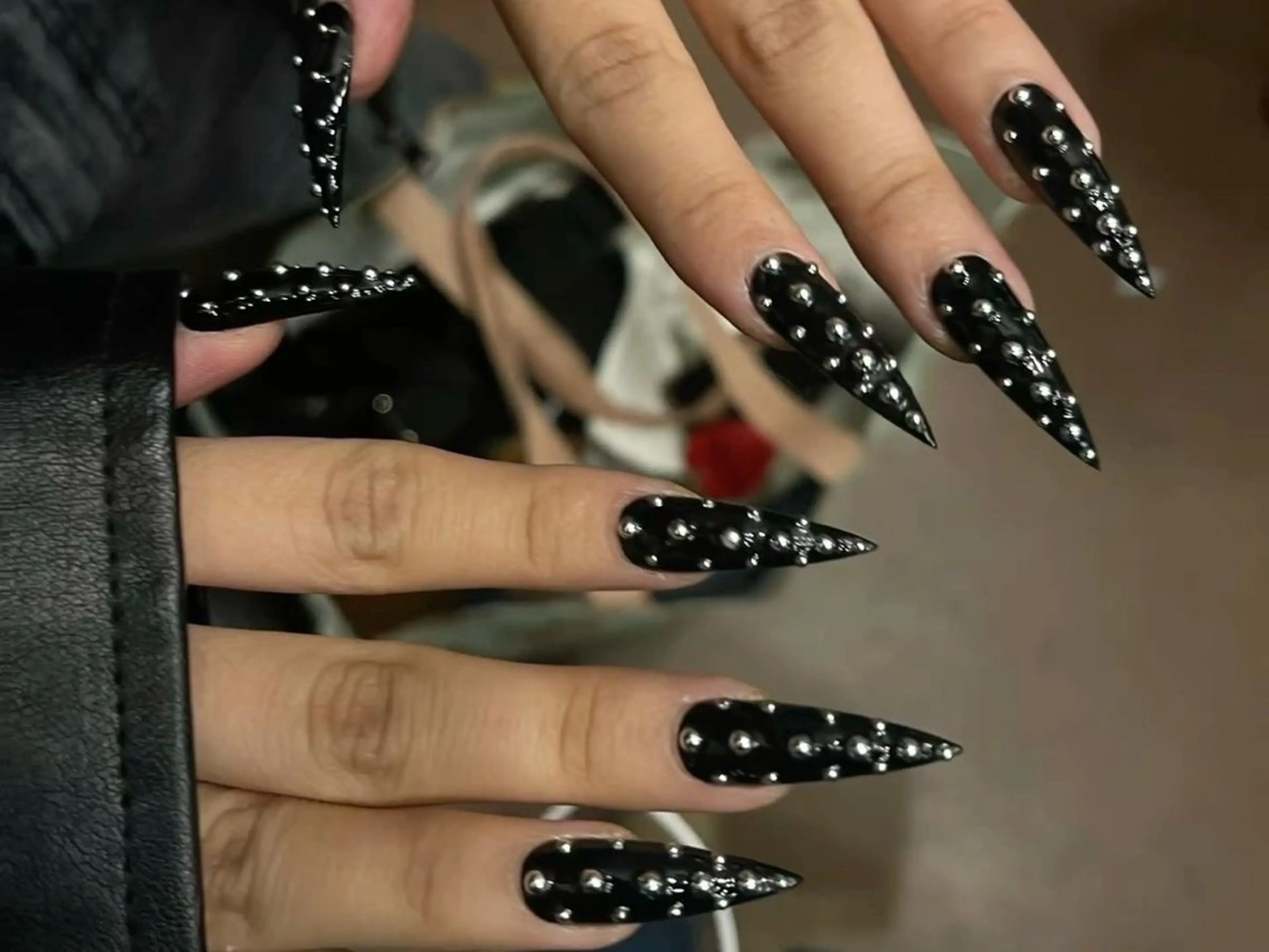 ネイル ジェルネイル マグネットネイル ミラーネイル ニュアンスネイル オフィスネイル ハンドネイル 高橋 真央のネイルデザイン