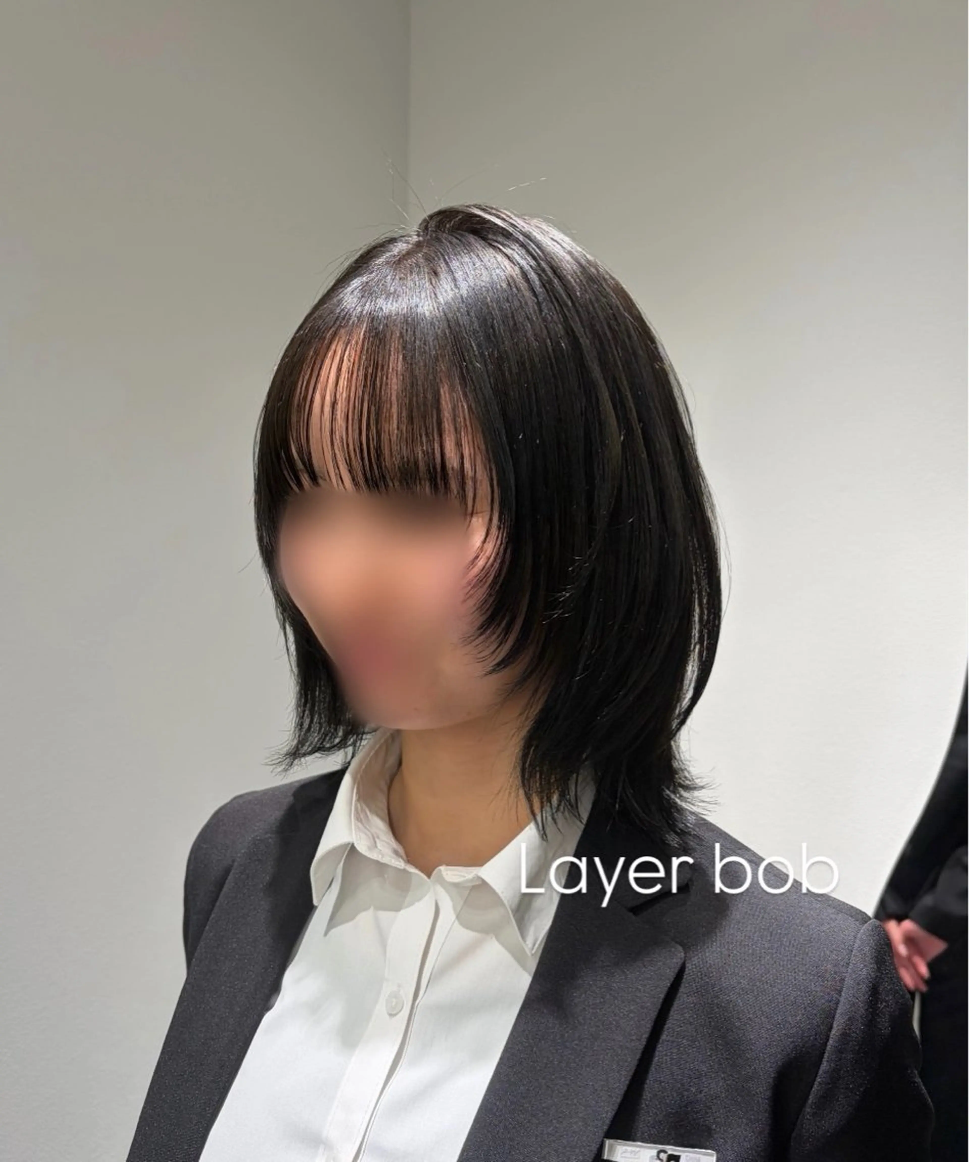 ミディアム カット limitみづき🌙 レイヤーカットのヘアスタイル