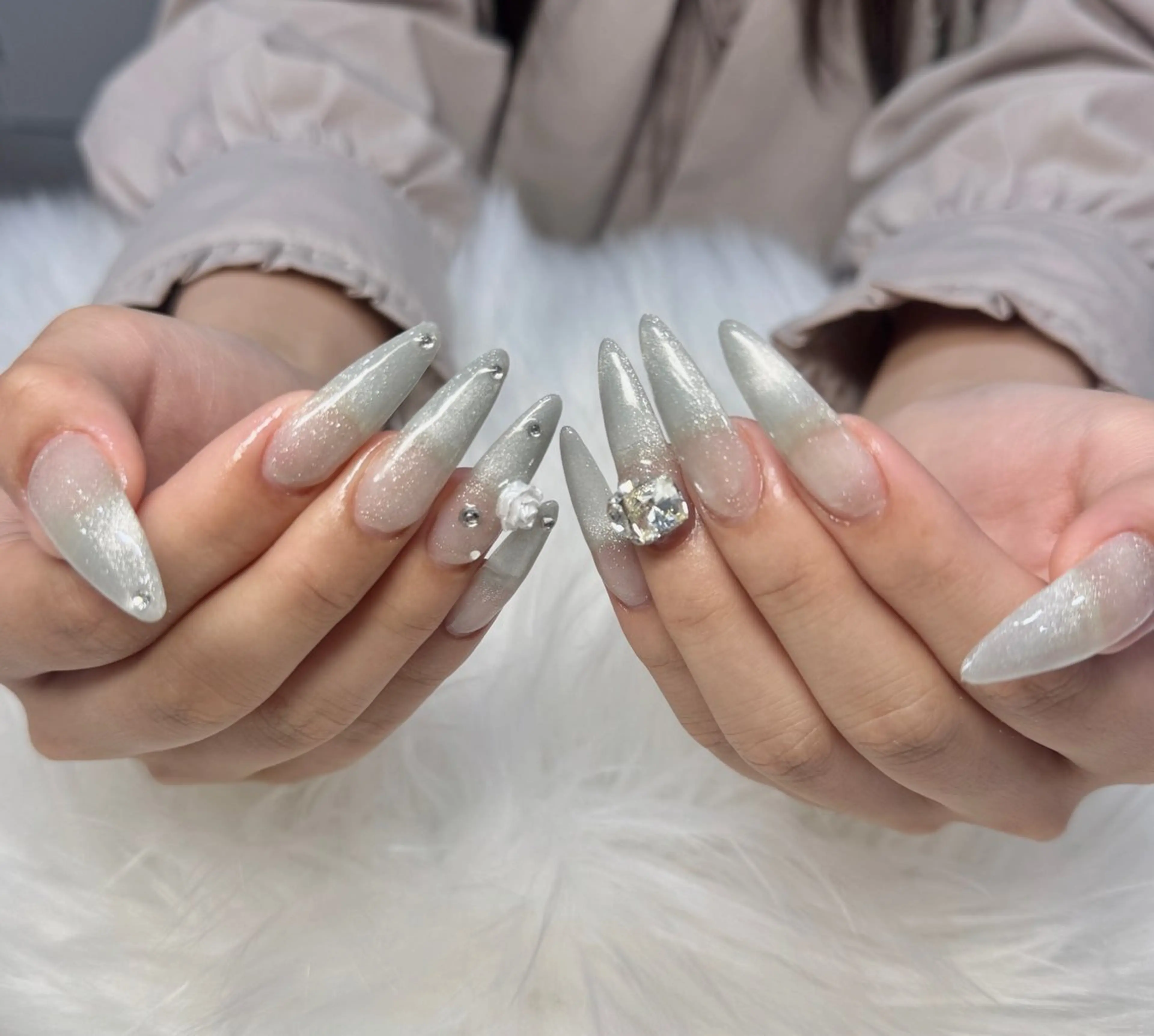 ネイル ハンドネイル ハンドケア hami🎀うかん 🎀チップ長さ出しのネイルデザイン