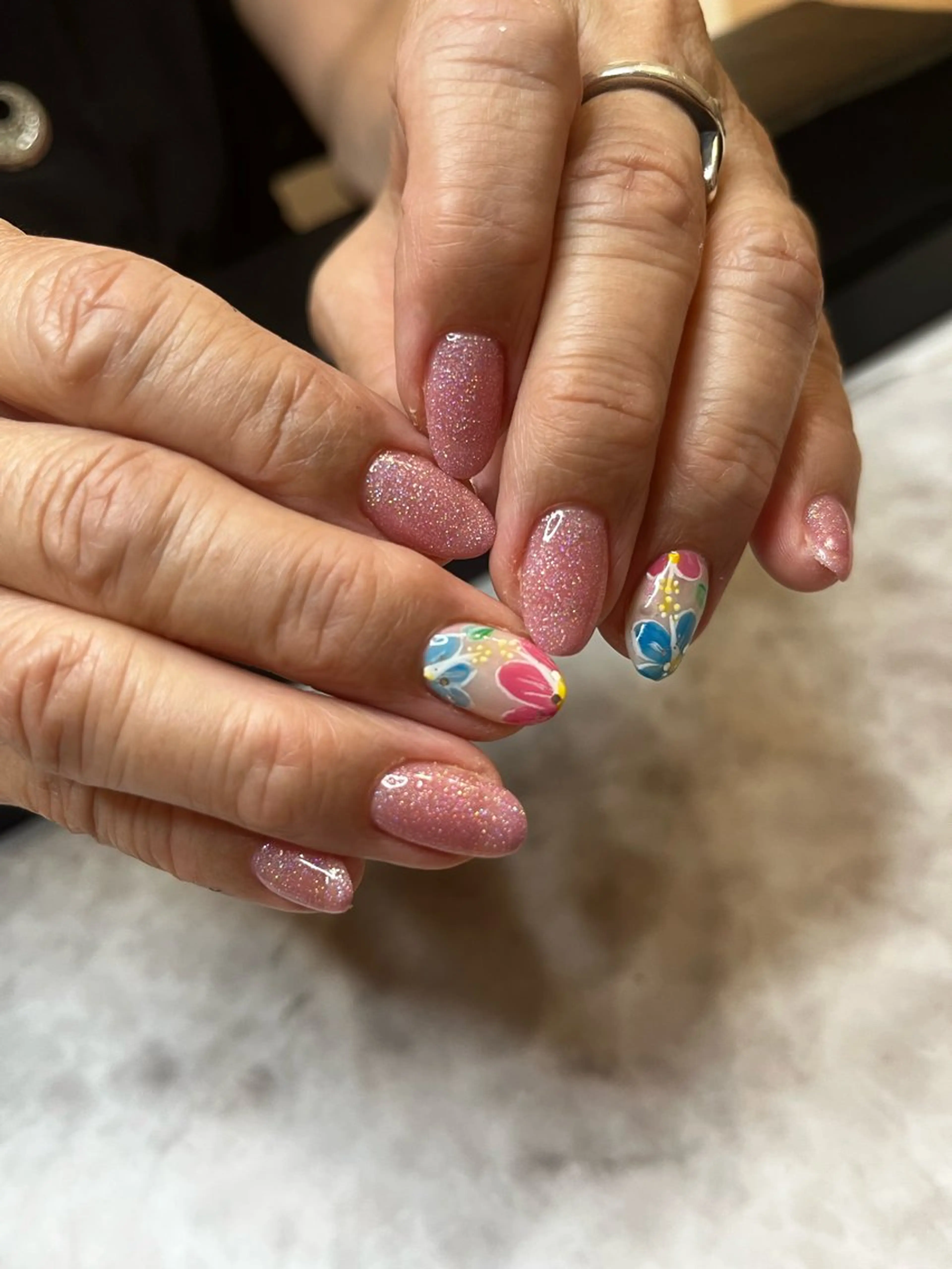 ネイル 玉垣 カーレン枝理子 Fam-erのネイルデザイン