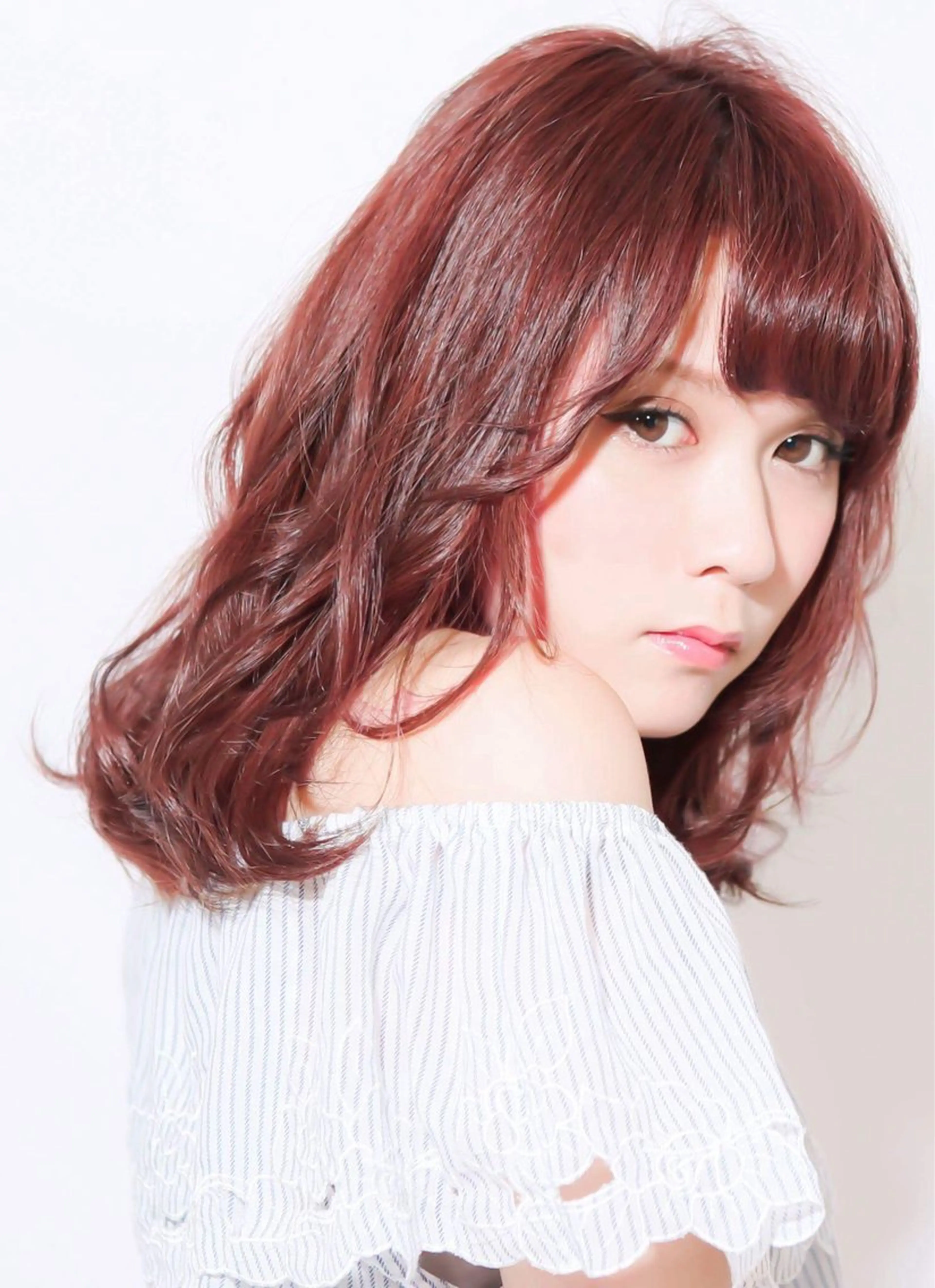 セミロング カラー ヘアカラー トリートメント エクステ原宿 シンヤのヘアスタイル