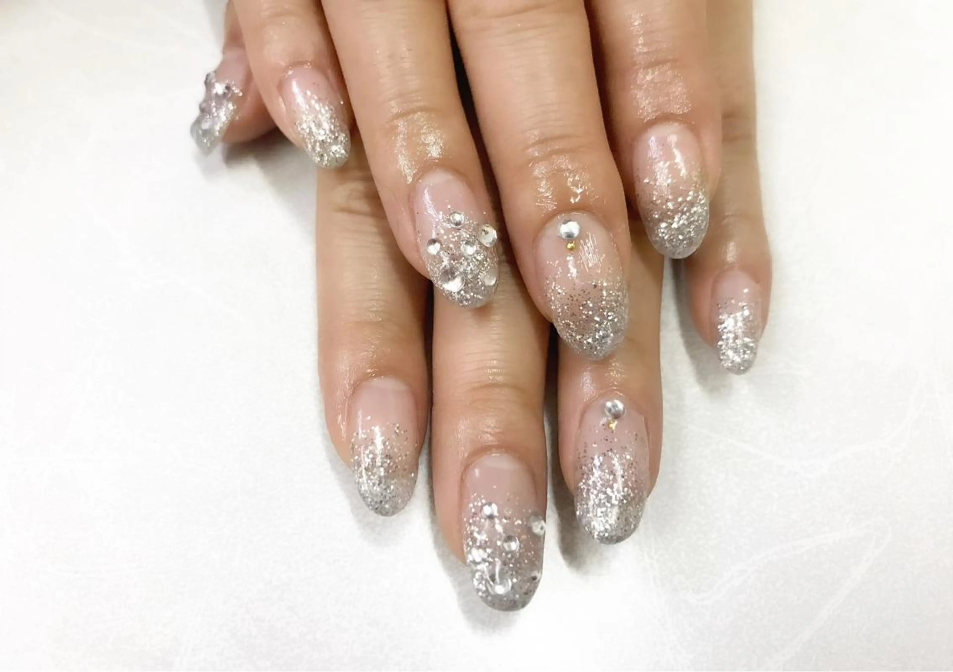 ネイル ストーンネイル ハンドネイル GO TODAY SHAiRE SALON所属・✨kitamura rie✨のネイルデザイン