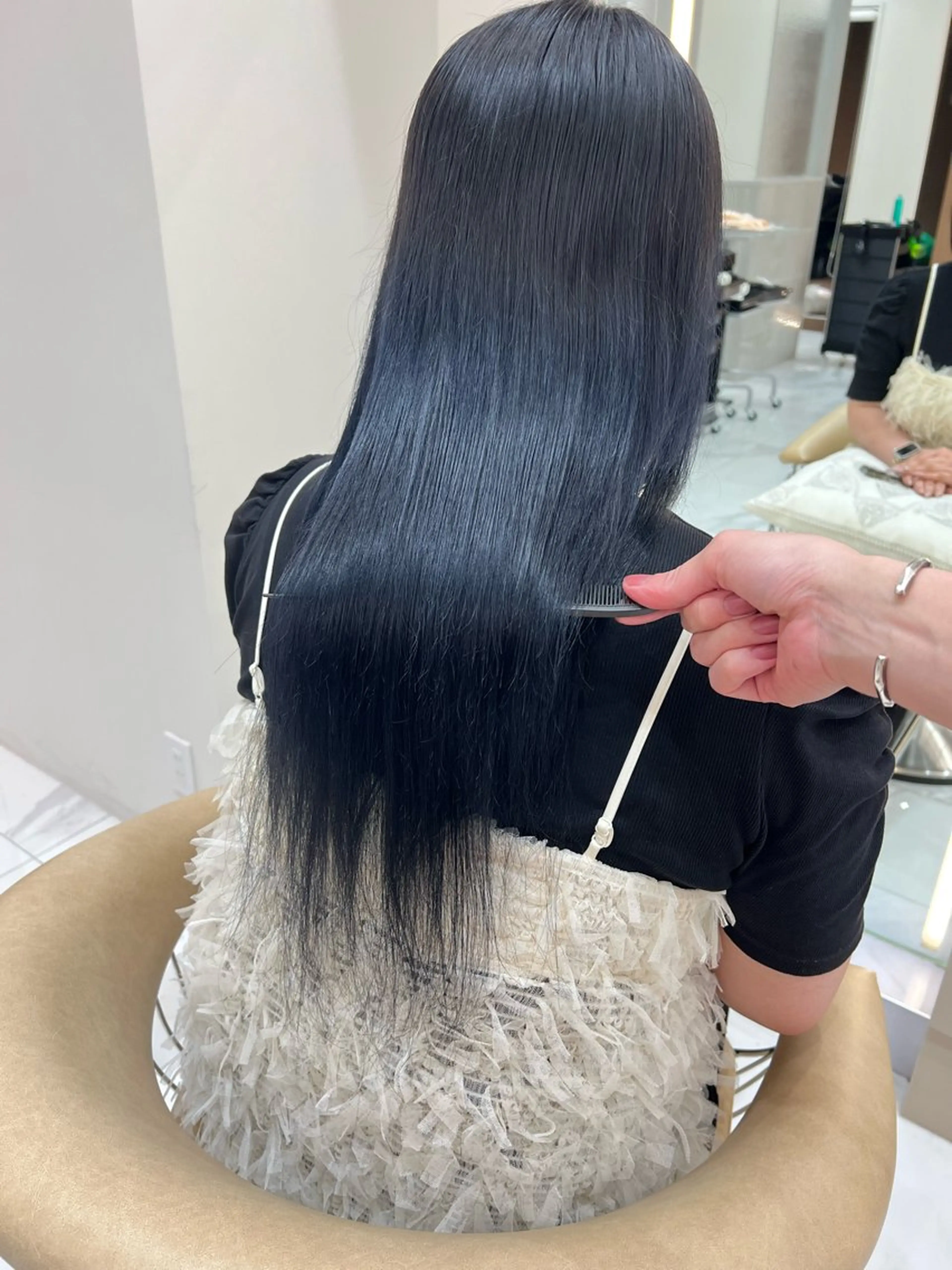 ロング 髪質改善/透明感カラ ー/みほのヘアスタイル