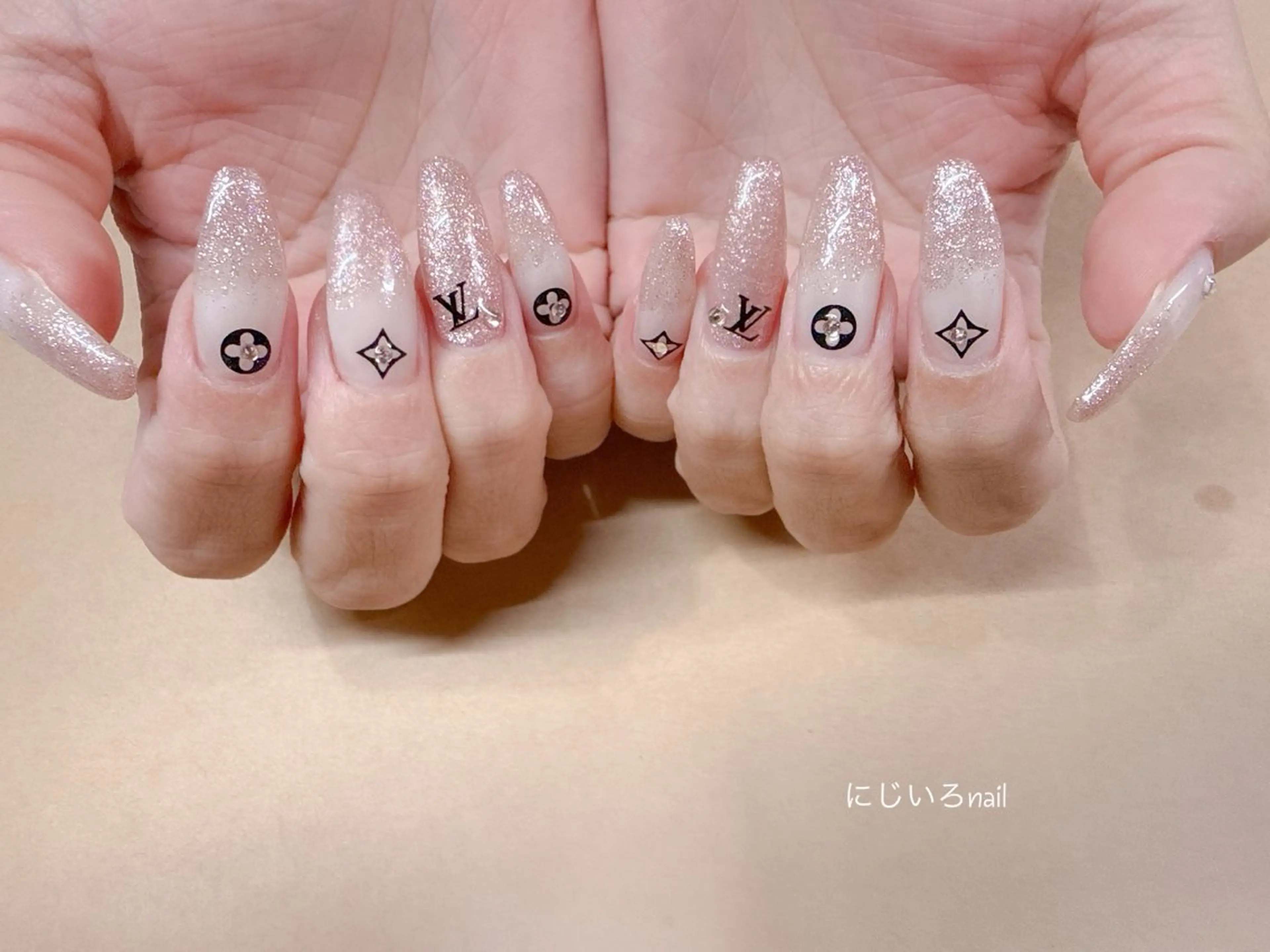 ネイル にじいろ nailのネイルデザイン