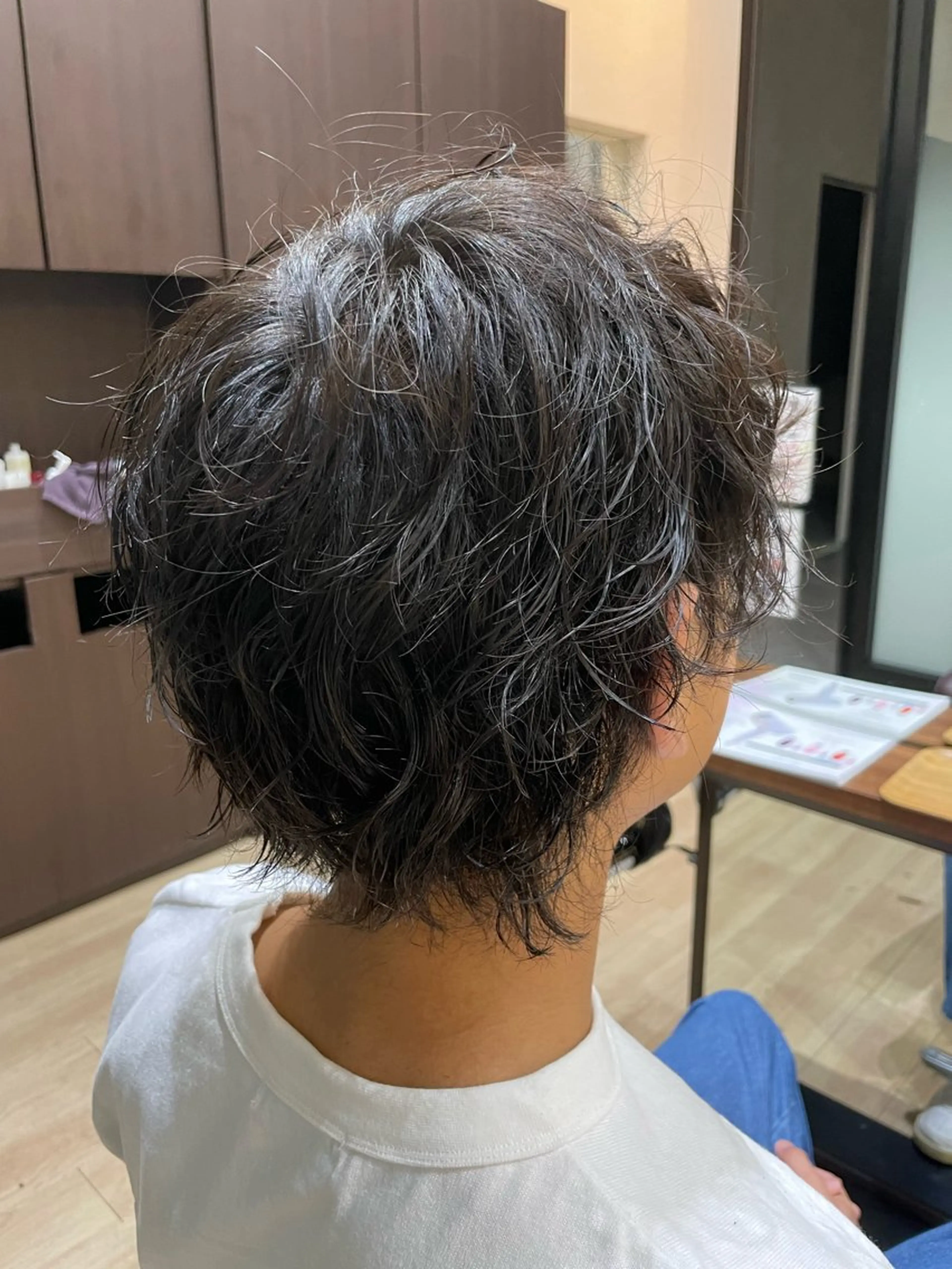 パーマ メンズ メンズパーマ スパイラルパーマ 🩵髪質改善カラー 🩵SHURIのヘアスタイル