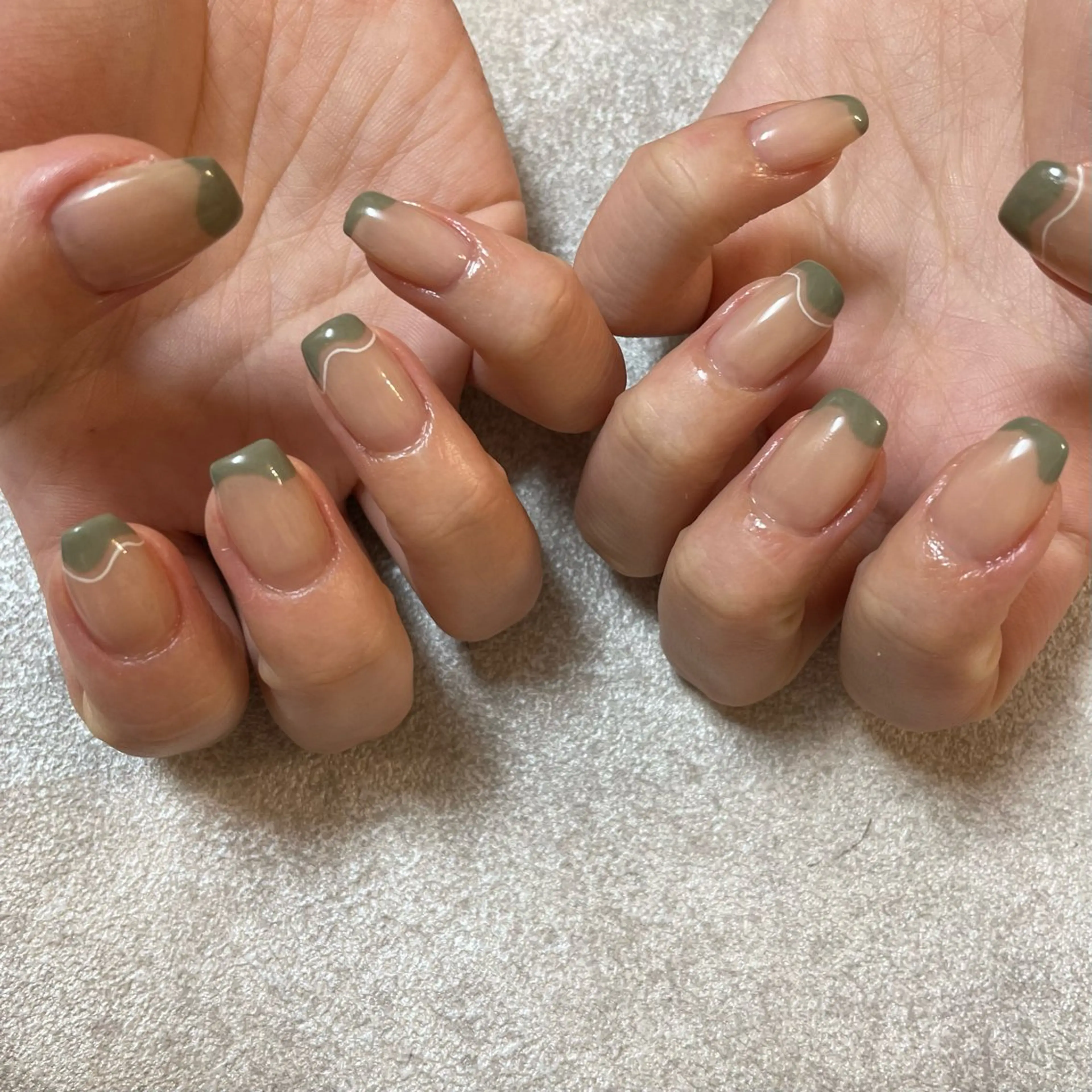 ネイル アートネイル ハンドネイル カメレオン京橋🌻 草葉由佳のネイルデザイン