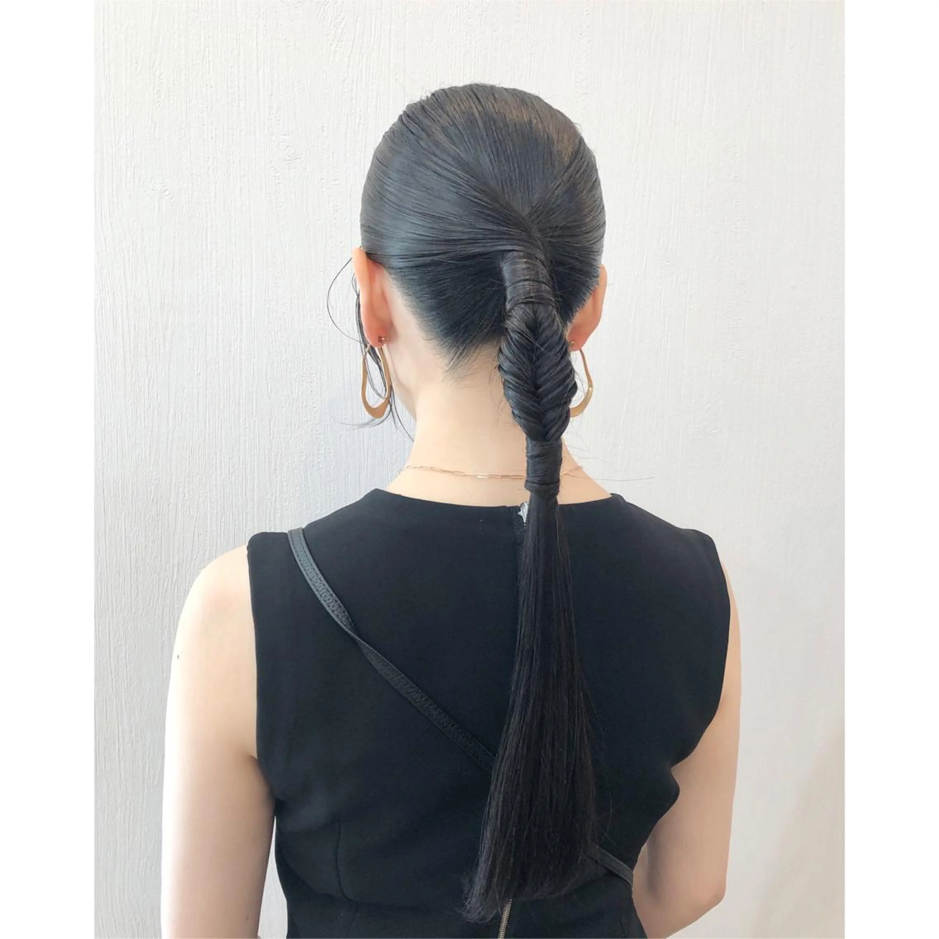 ロング 推しカラー✨ オタク美容師ユウカのヘアスタイル