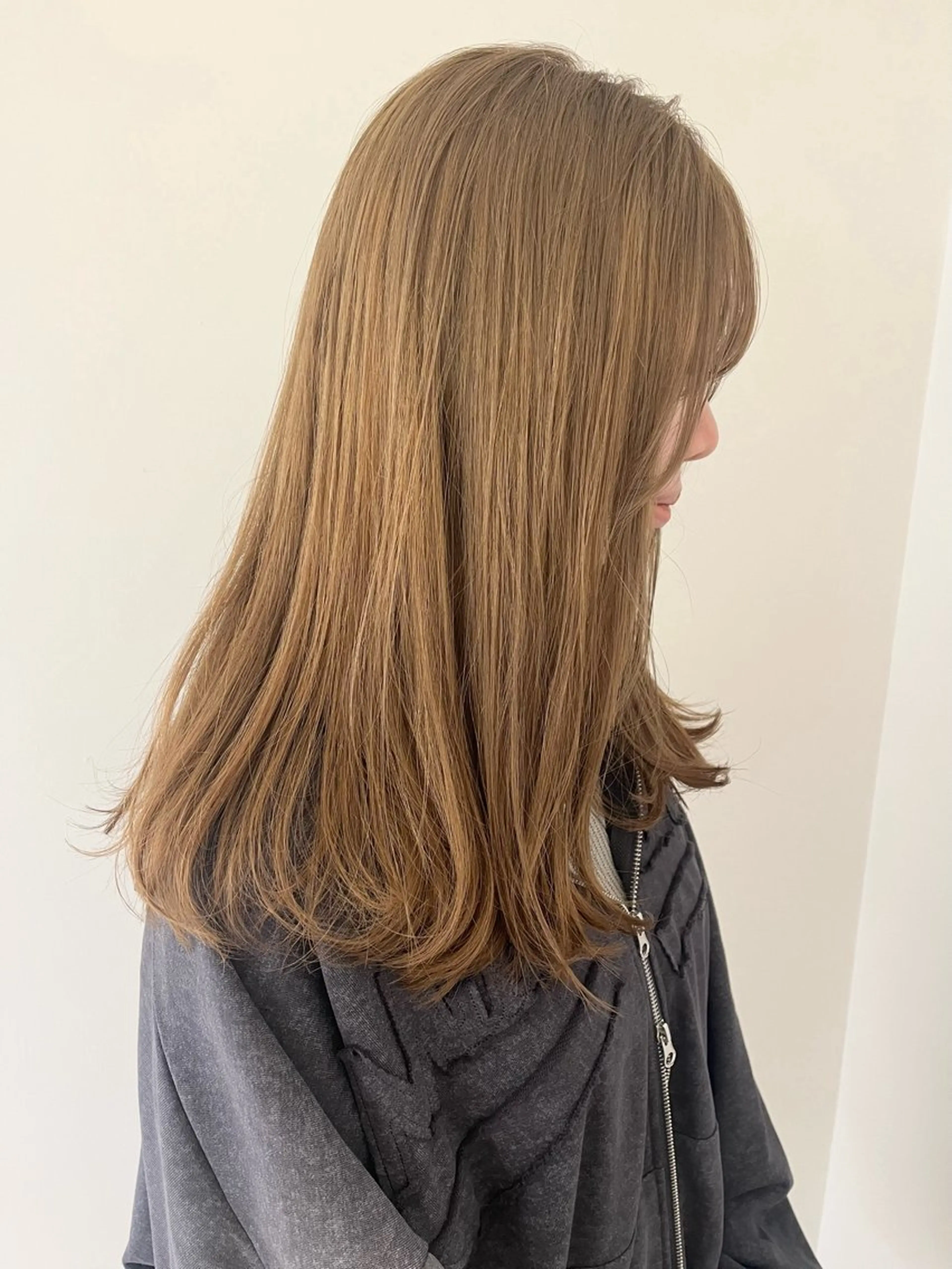 《 平日限定 》▷▷ 前処理ケア剤+ダブルカラー(ケアブリーチ＋オンカラー)＋Aujuaクイックトリートメントの写真