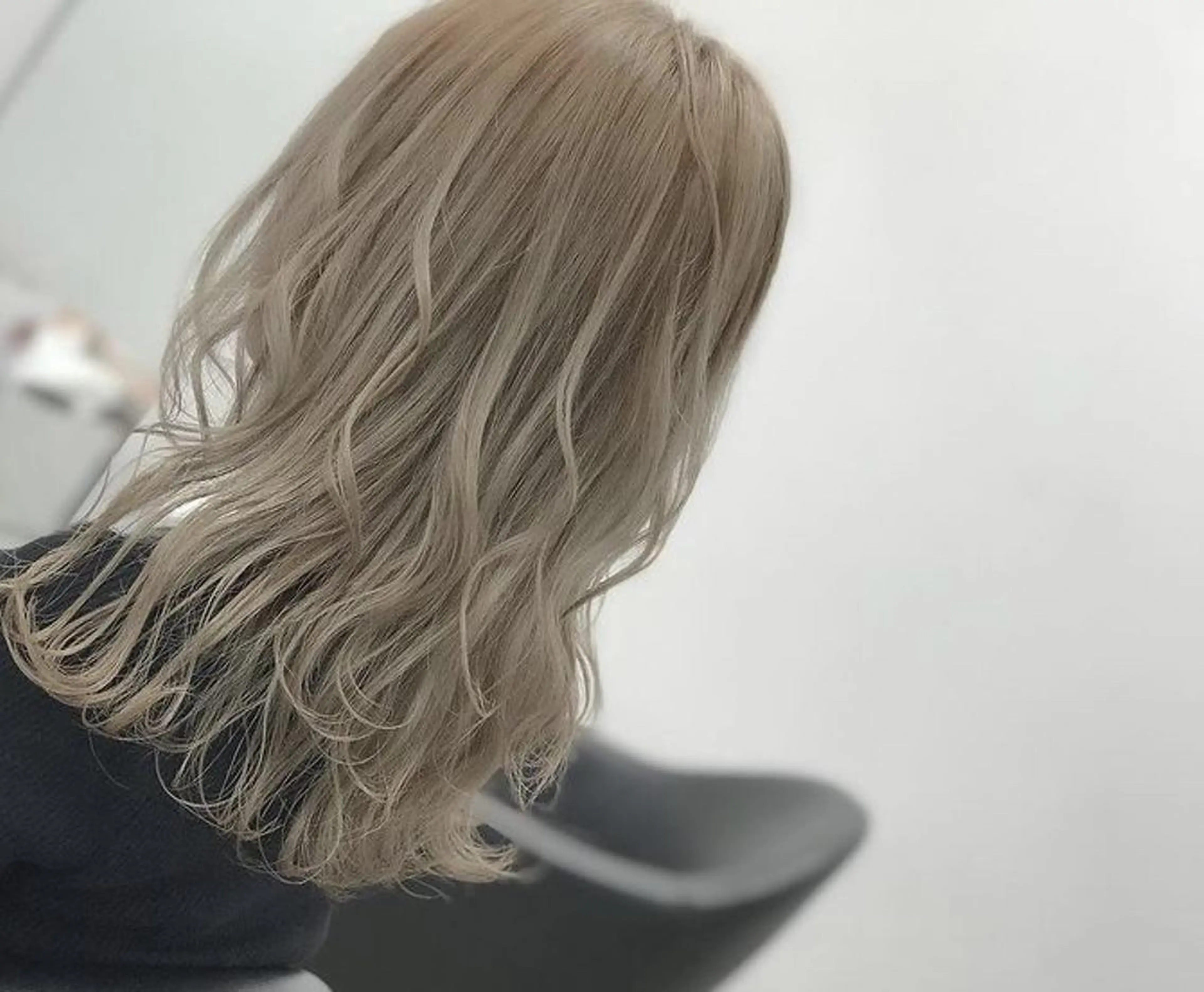 ロング パーマ カラー beauty: beast 豊見城店のヘアスタイル