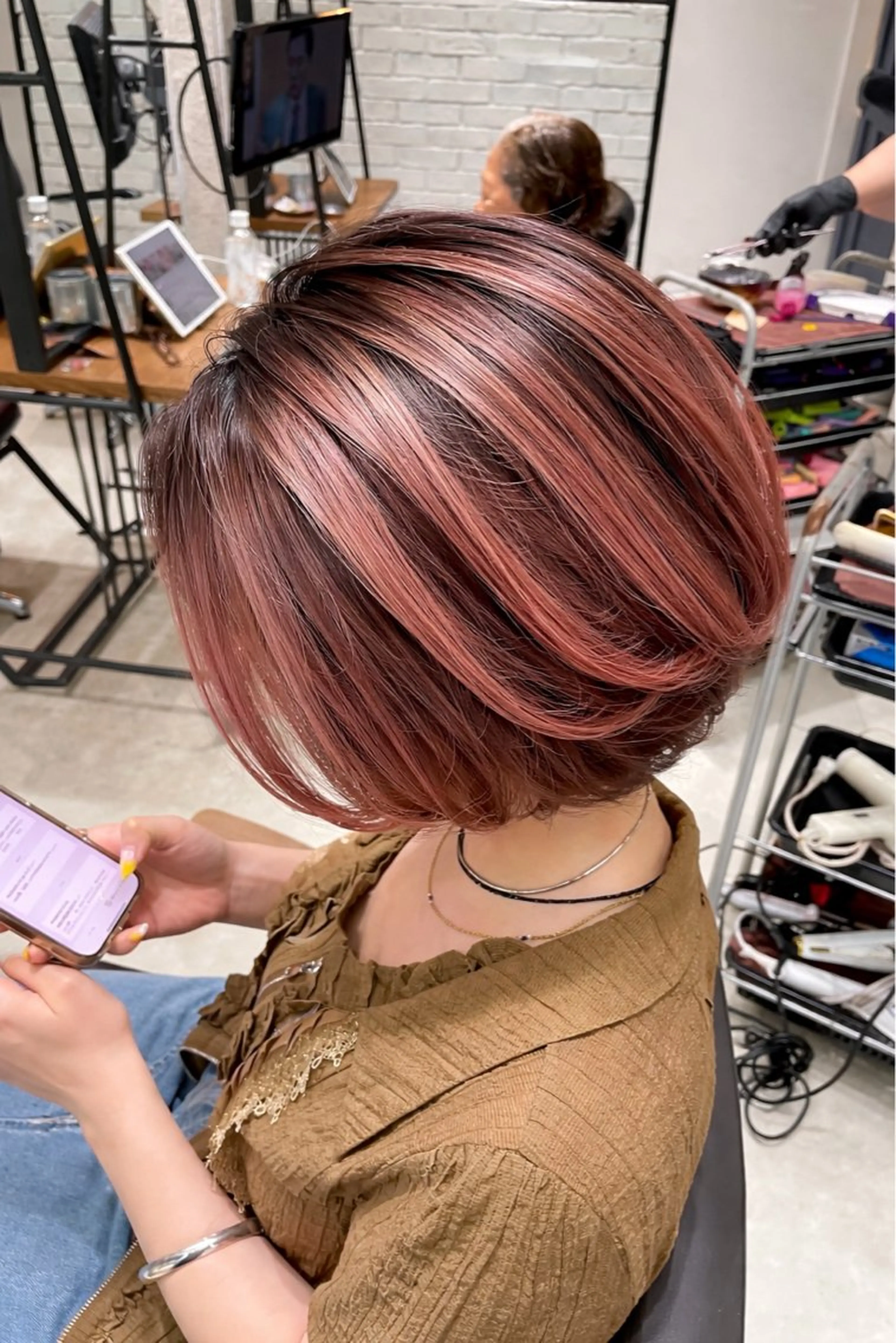 ミディアム カラー アディクシーカラー バレイヤージュ レイヤーカット ヘアカラー バレイヤージュ/ 髪質改善/渡邉悟🌱のヘアスタイル