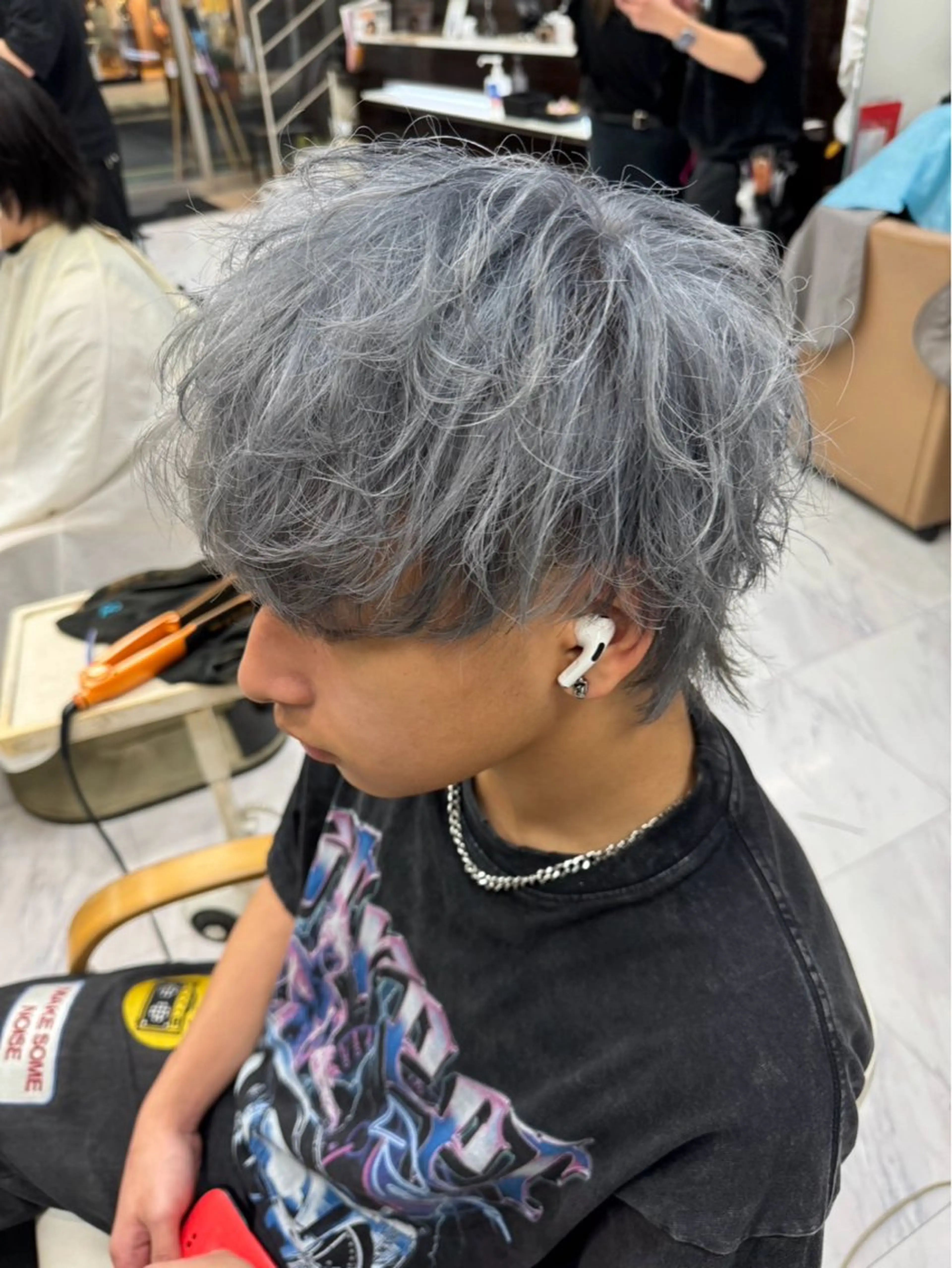 ショート カラー メンズ メンズブリーチ ブリーチ シルバー ヘアカラー トリートメント ❄️メンズカット 落合諒❄️のヘアスタイル