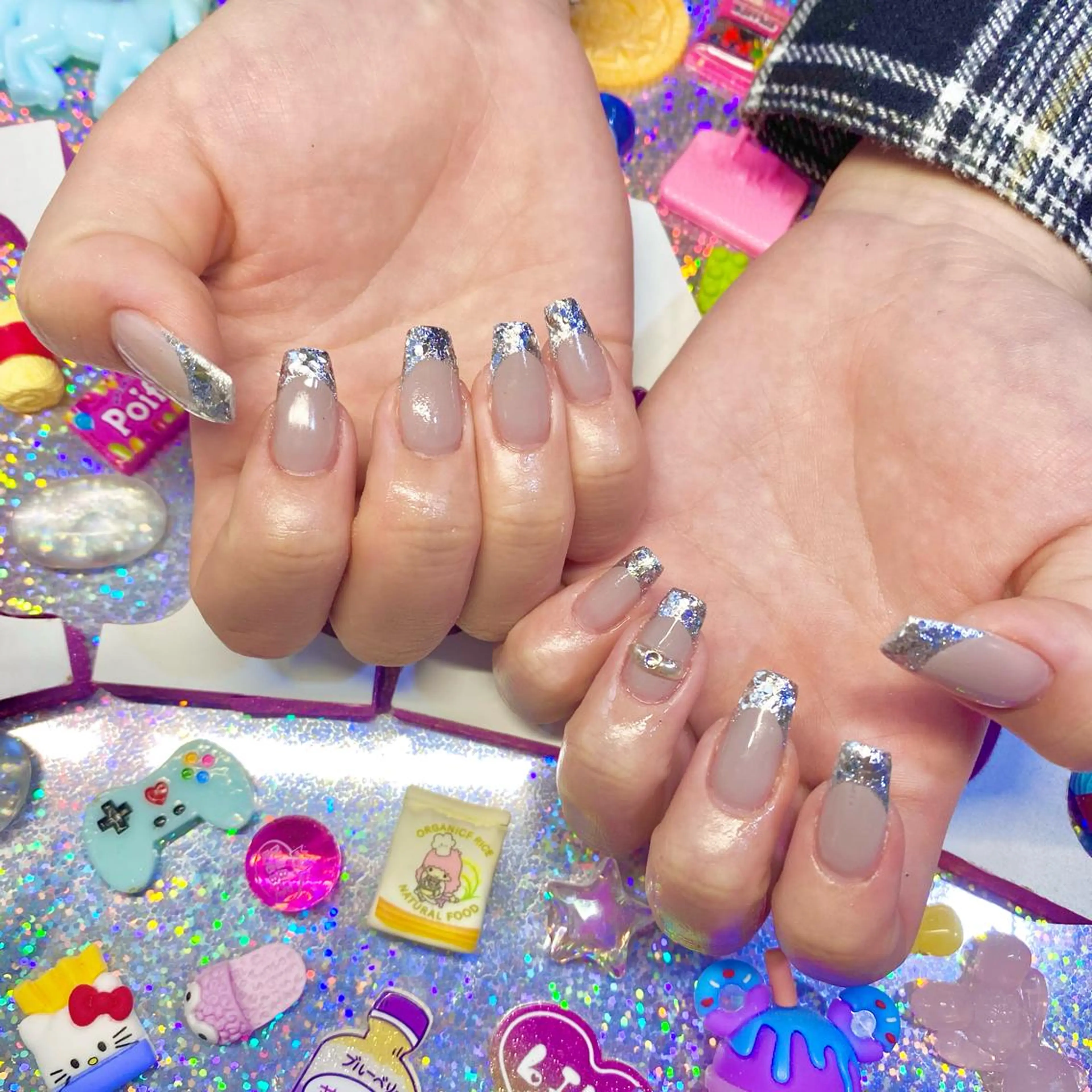 ネイル アートネイル クリアネイル ジェルネイル ニュアンスネイル オフィスネイル 8appy YUKITIN.Bのネイルデザイン