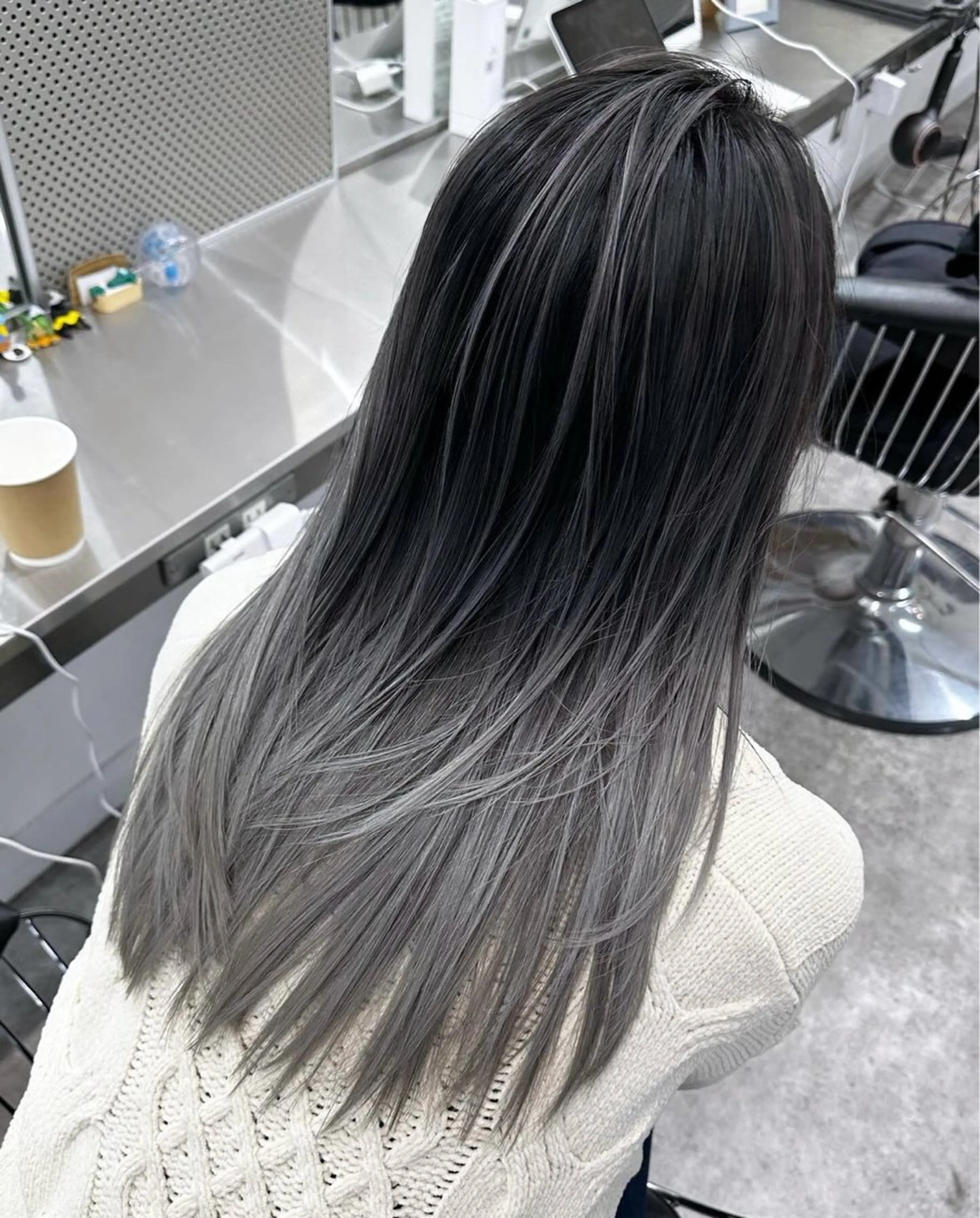 ロング efesto所属・前畑 凜のヘアスタイル