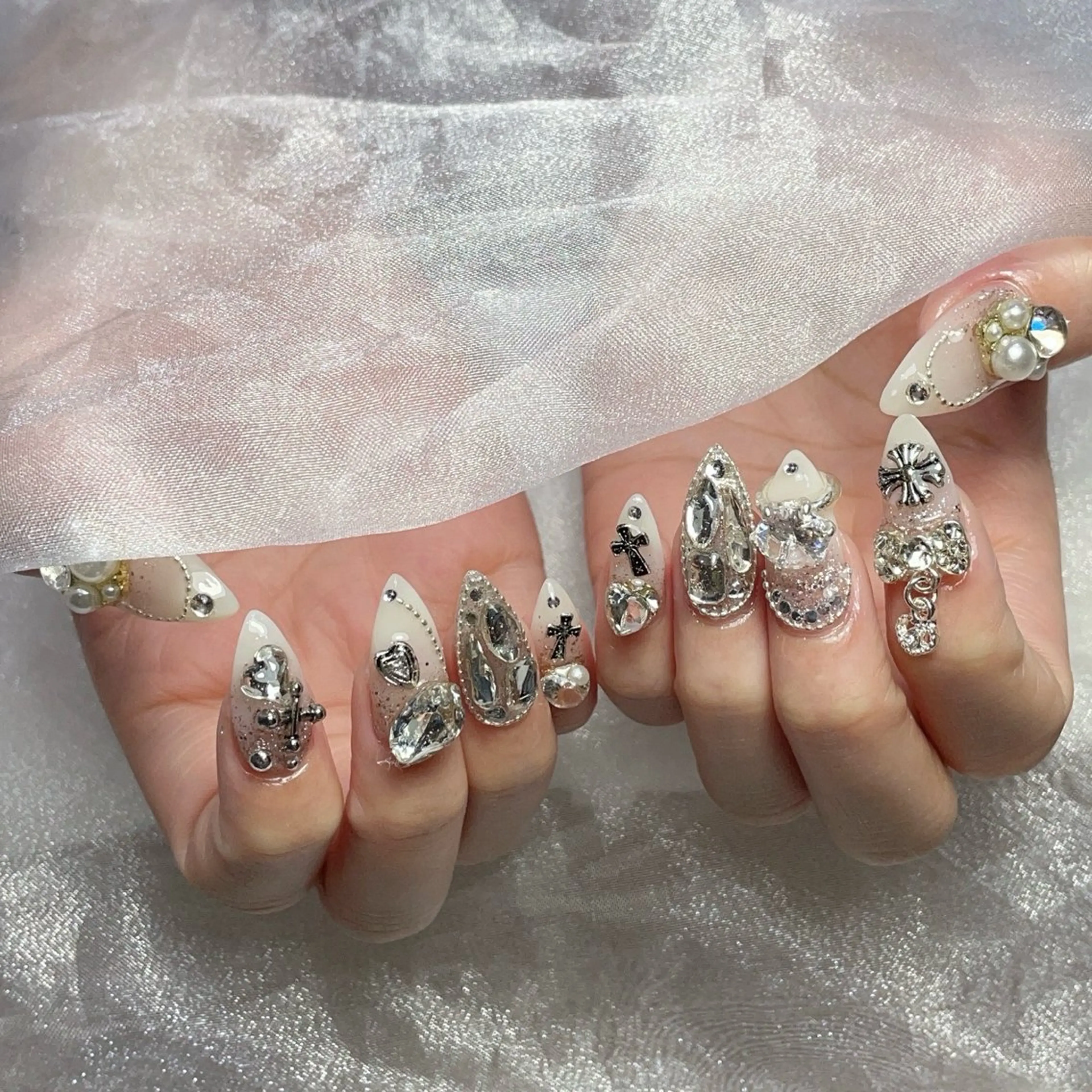 ネイル ハンドネイル RosyBeauty Salon所属・RosyBeauty Salonのネイルデザイン