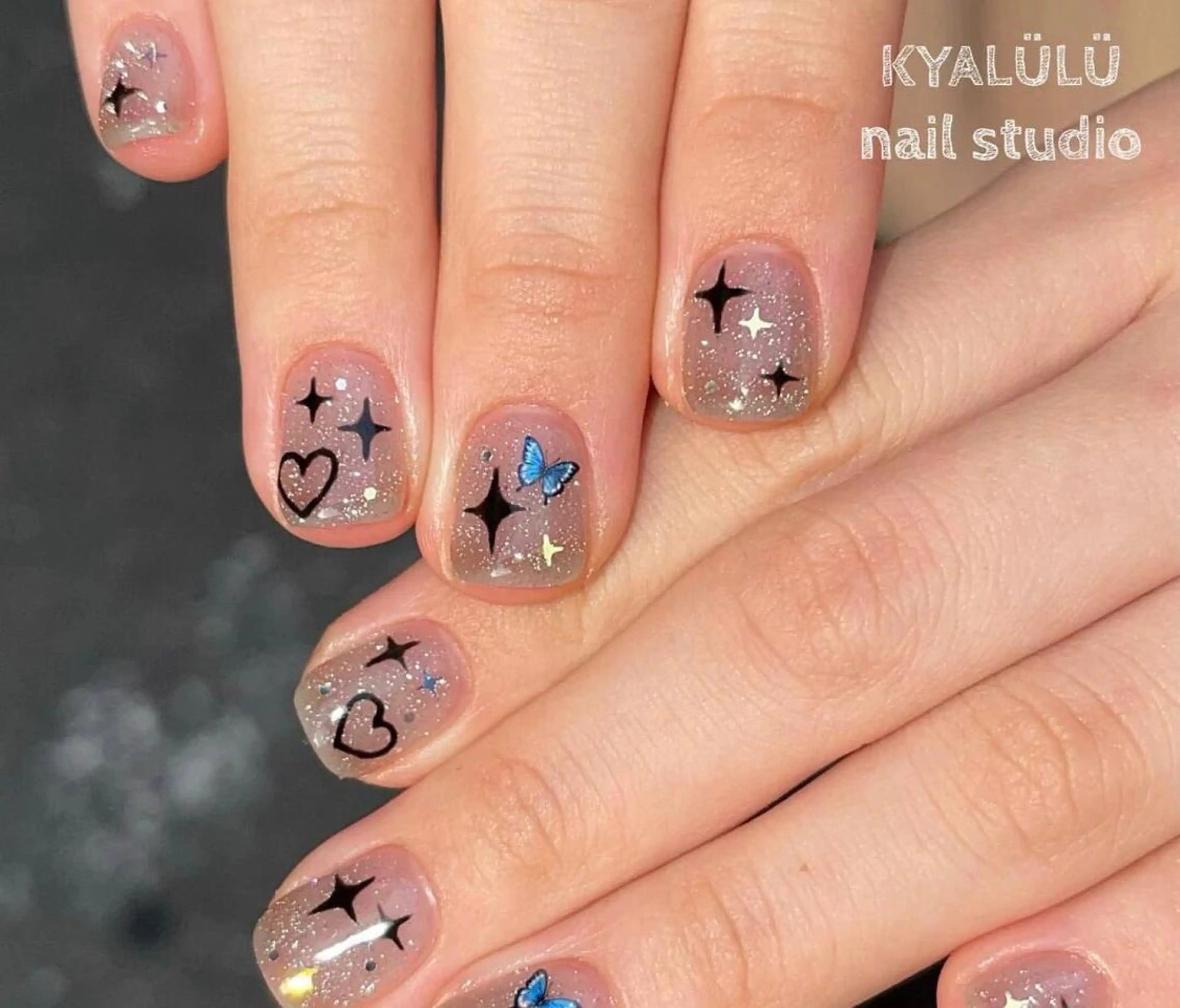 ネイル INF ネイルサロンのネイルデザイン