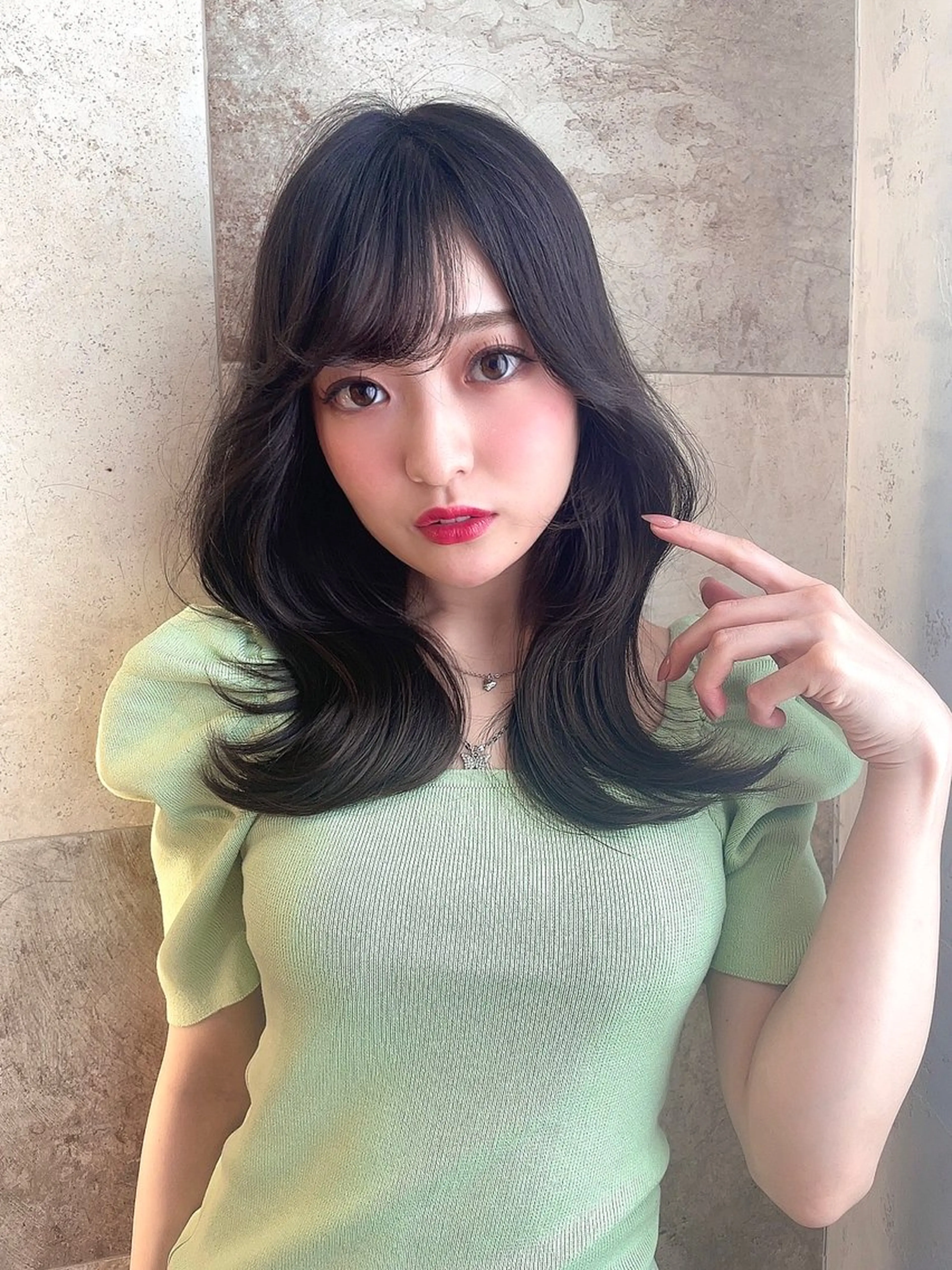 セミロング カット ヘアカラー トリートメント Kanami/韓国風 /艶カラーのヘアスタイル