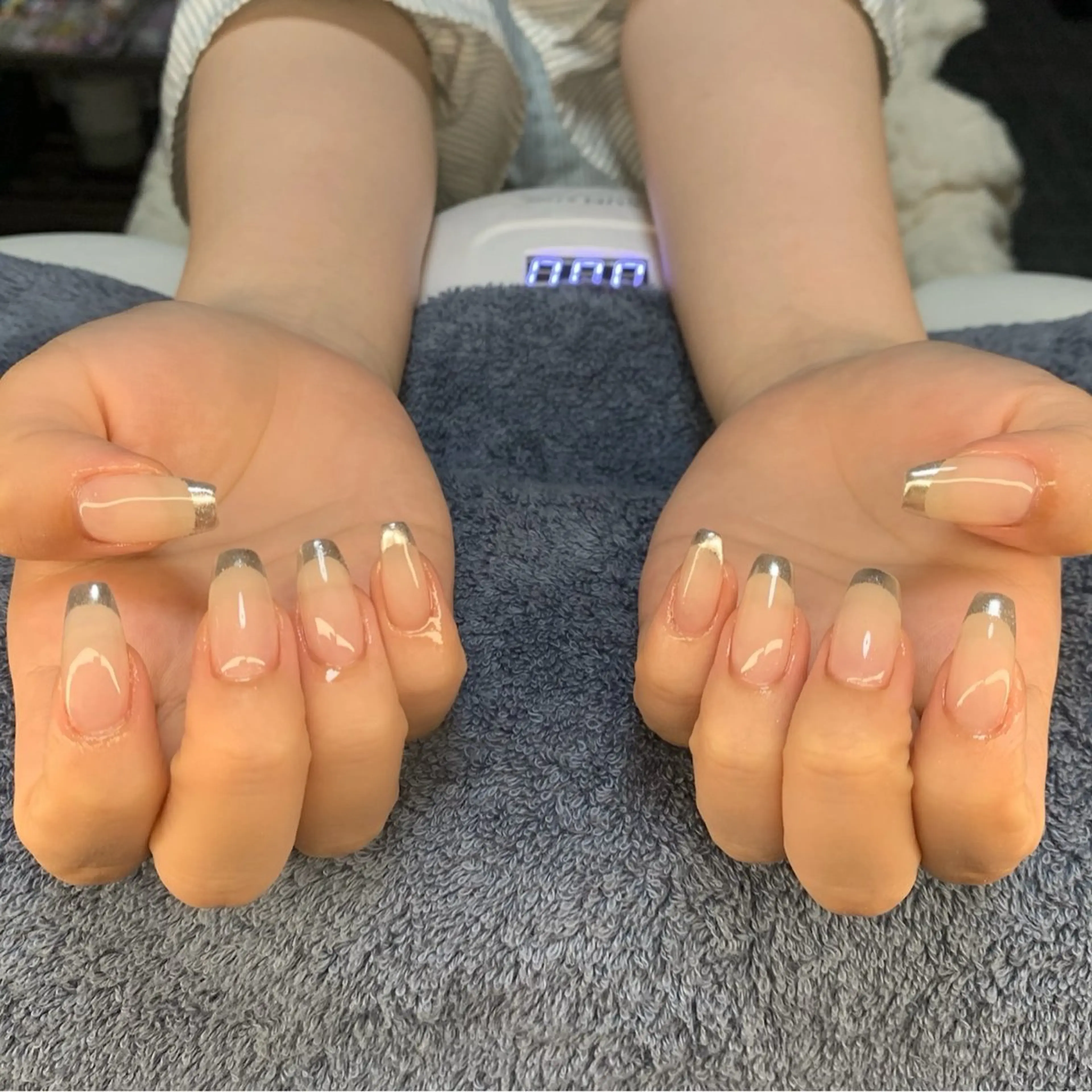 ネイル ミラーネイル ハンドネイル フットネイル MHR nailのネイルデザイン