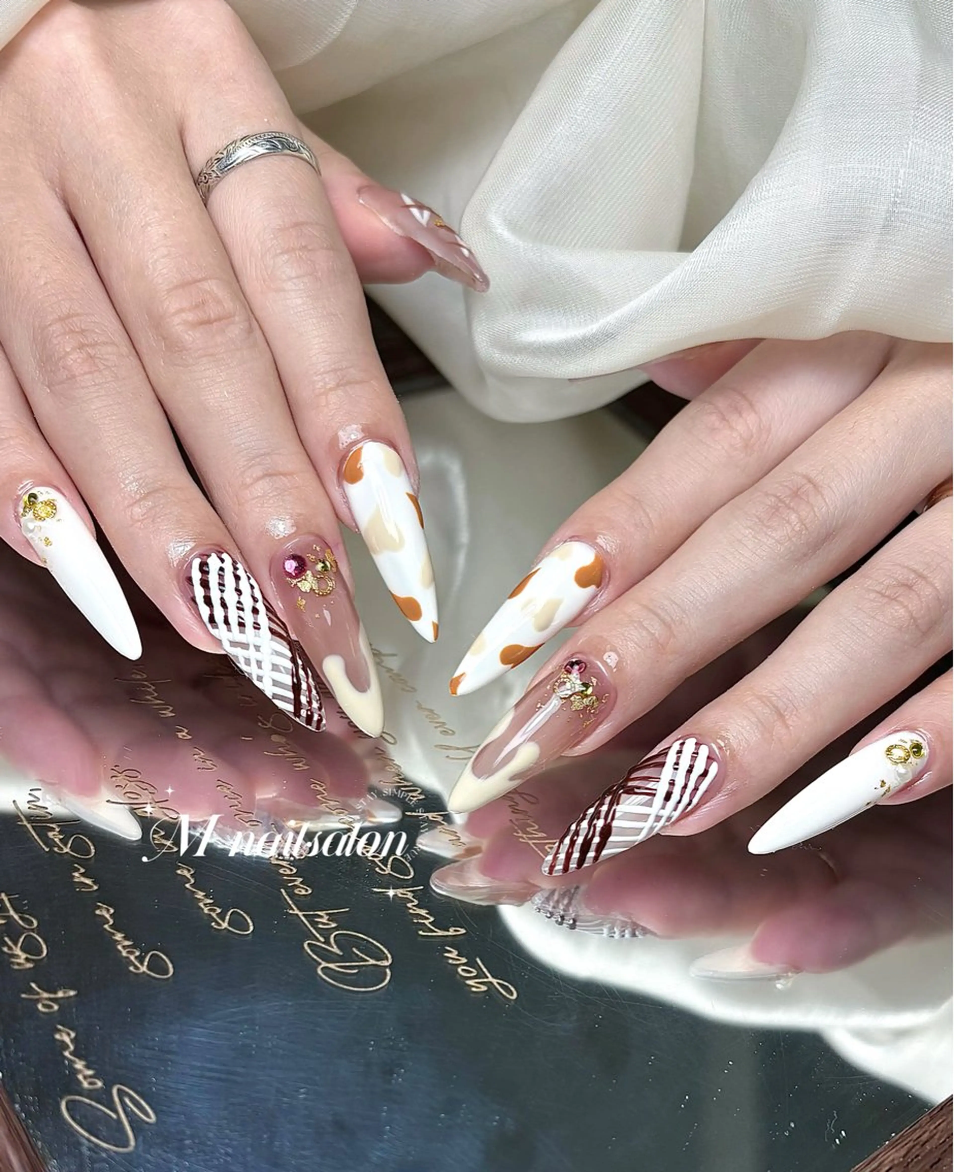ネイル M🌷nail 長さだし専門店のネイルデザイン
